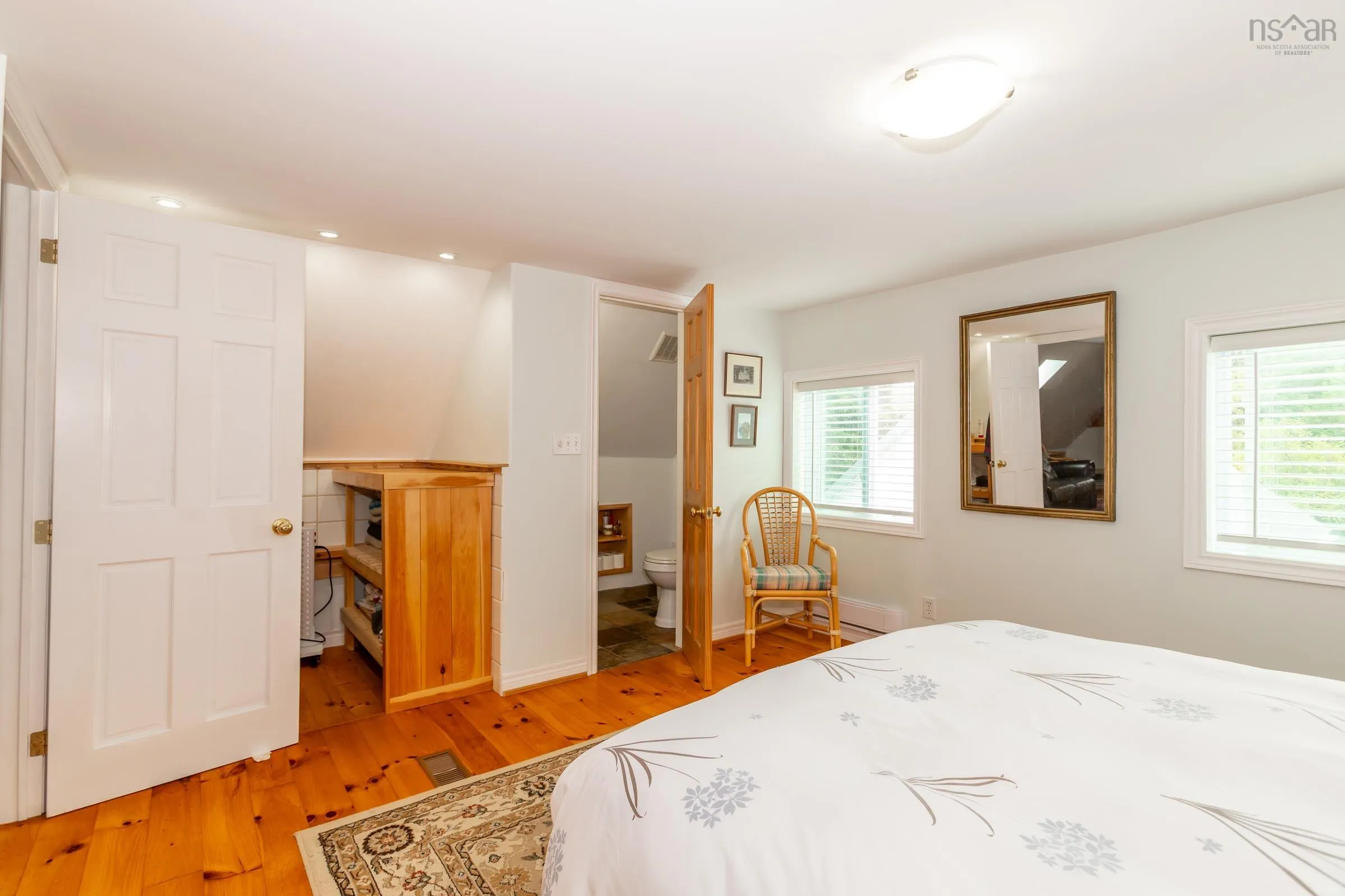 8012 Shore Road, Hampton, NS B0S 1L0, 2 Bedrooms Bedrooms, ,2 BathroomsBathrooms,Residential,For Sale,Shore,202518940