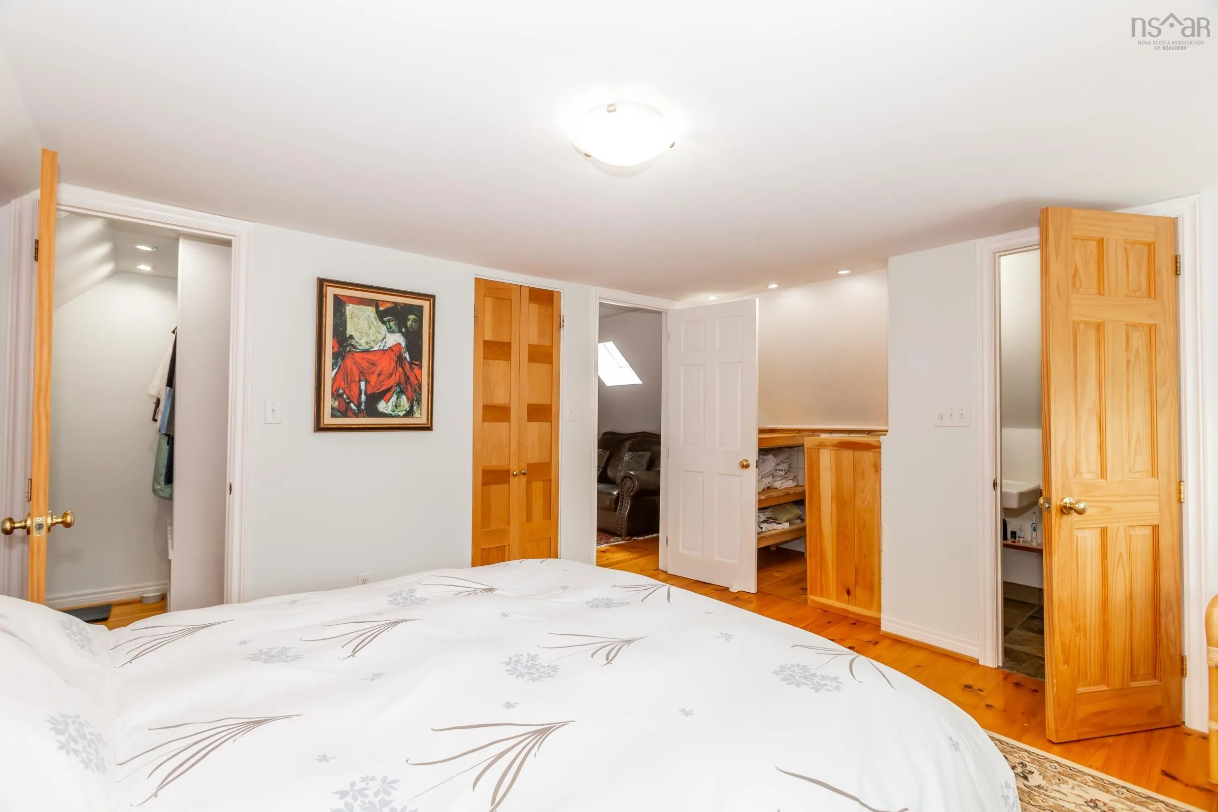 8012 Shore Road, Hampton, NS B0S 1L0, 2 Bedrooms Bedrooms, ,2 BathroomsBathrooms,Residential,For Sale,Shore,202518940