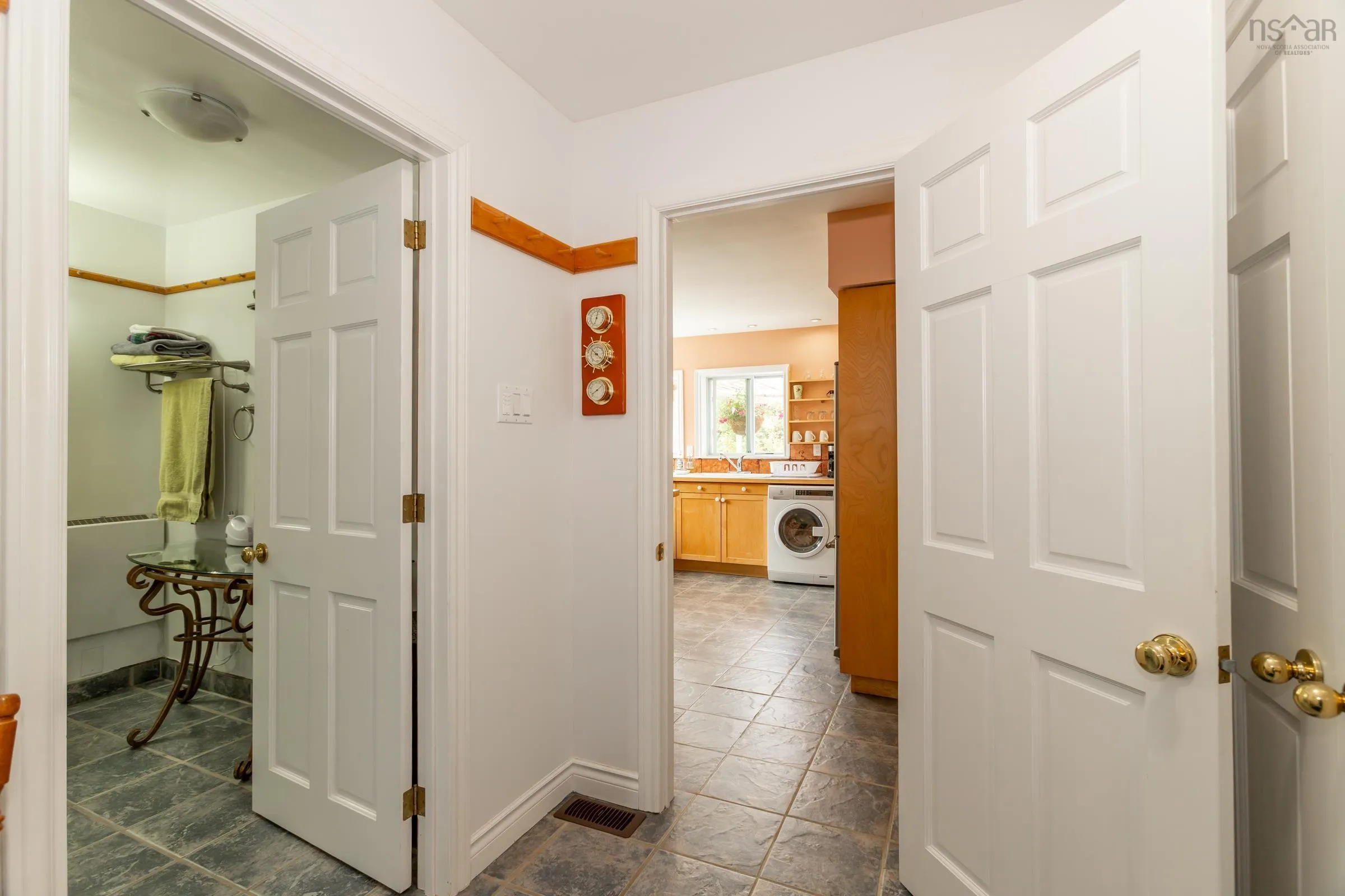 8012 Shore Road, Hampton, NS B0S 1L0, 2 Bedrooms Bedrooms, ,2 BathroomsBathrooms,Residential,For Sale,Shore,202518940