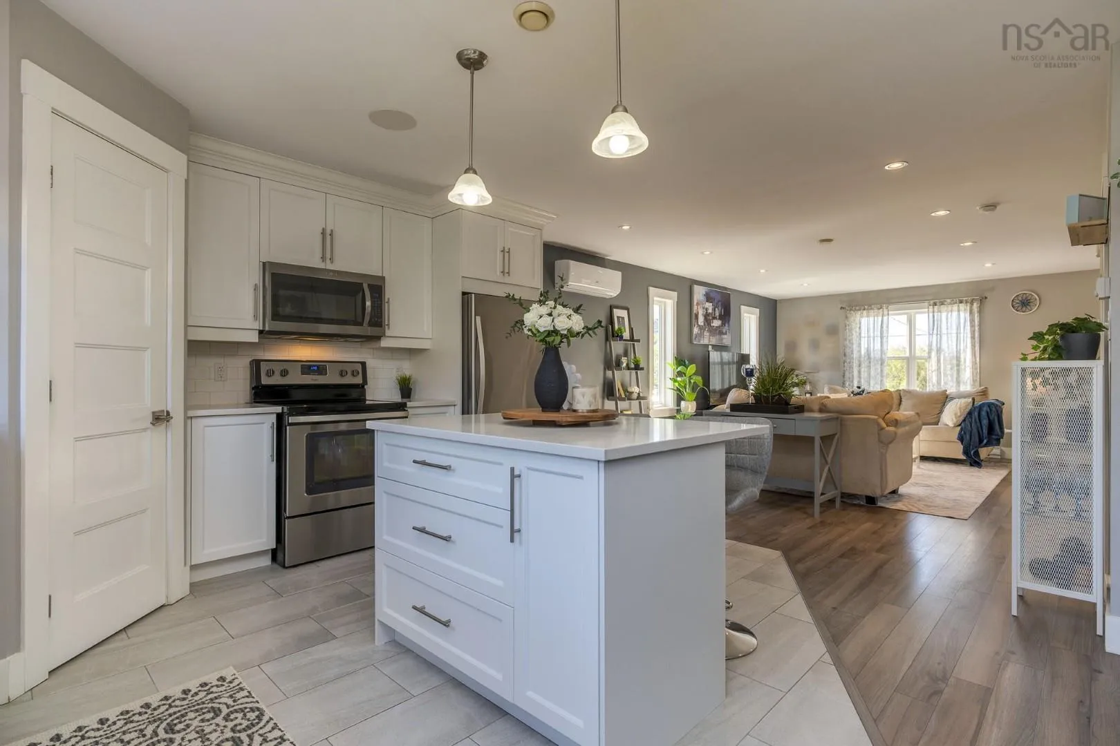58 Onyx Crescent, Halifax, NS B3P 0H6, 3 Bedrooms Bedrooms, ,4 BathroomsBathrooms,Residential,For Sale,Onyx,202524799