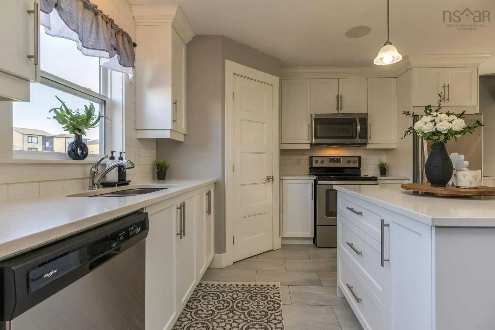 58 Onyx Crescent, Halifax, NS B3P 0H6, 3 Bedrooms Bedrooms, ,4 BathroomsBathrooms,Residential,For Sale,Onyx,202524799