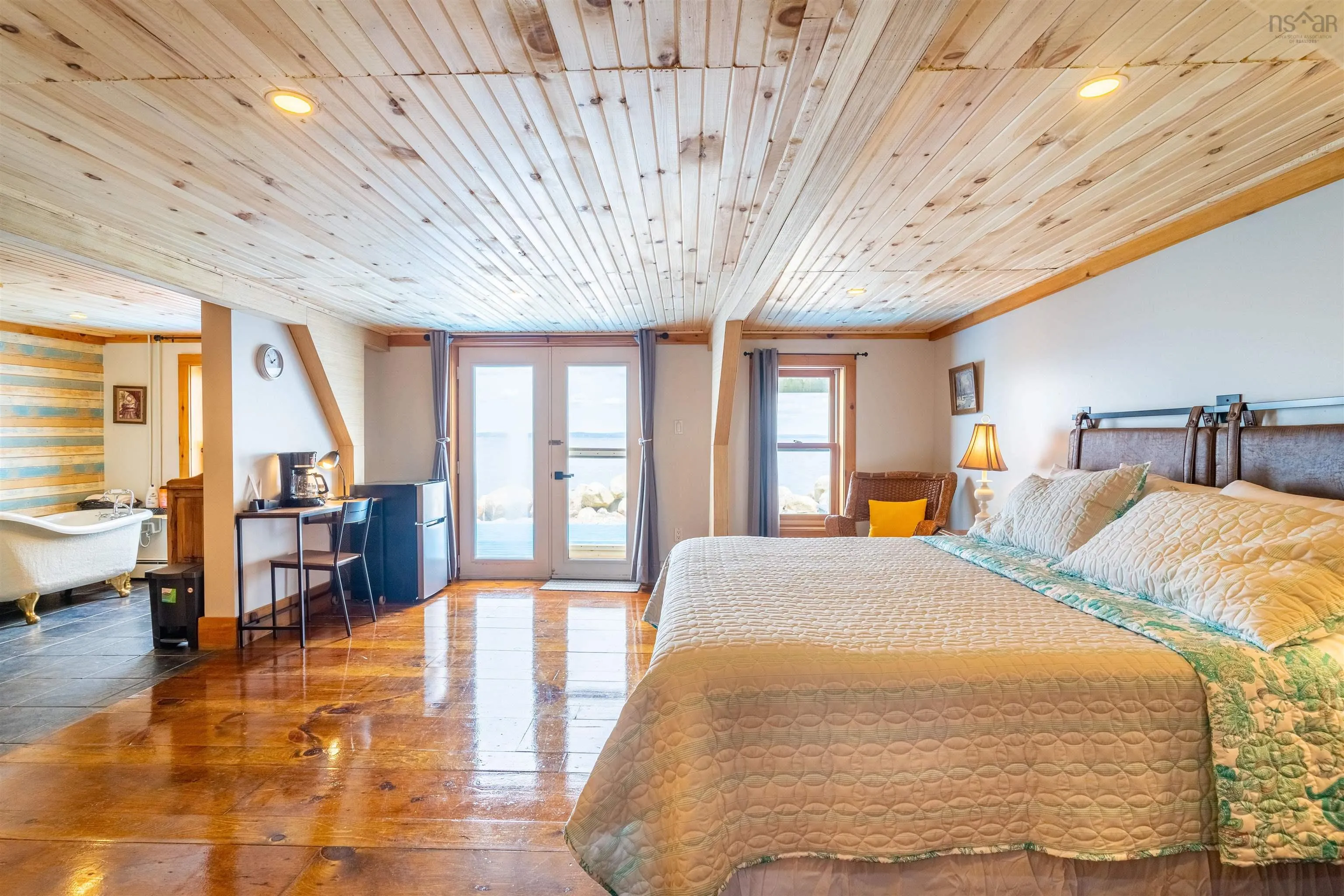 501 Mill Cove Shore Road, Birchy Head, NS B0J 1T0, 6 Bedrooms Bedrooms, ,4 BathroomsBathrooms,Residential,For Sale,Mill Cove Shore,202522894