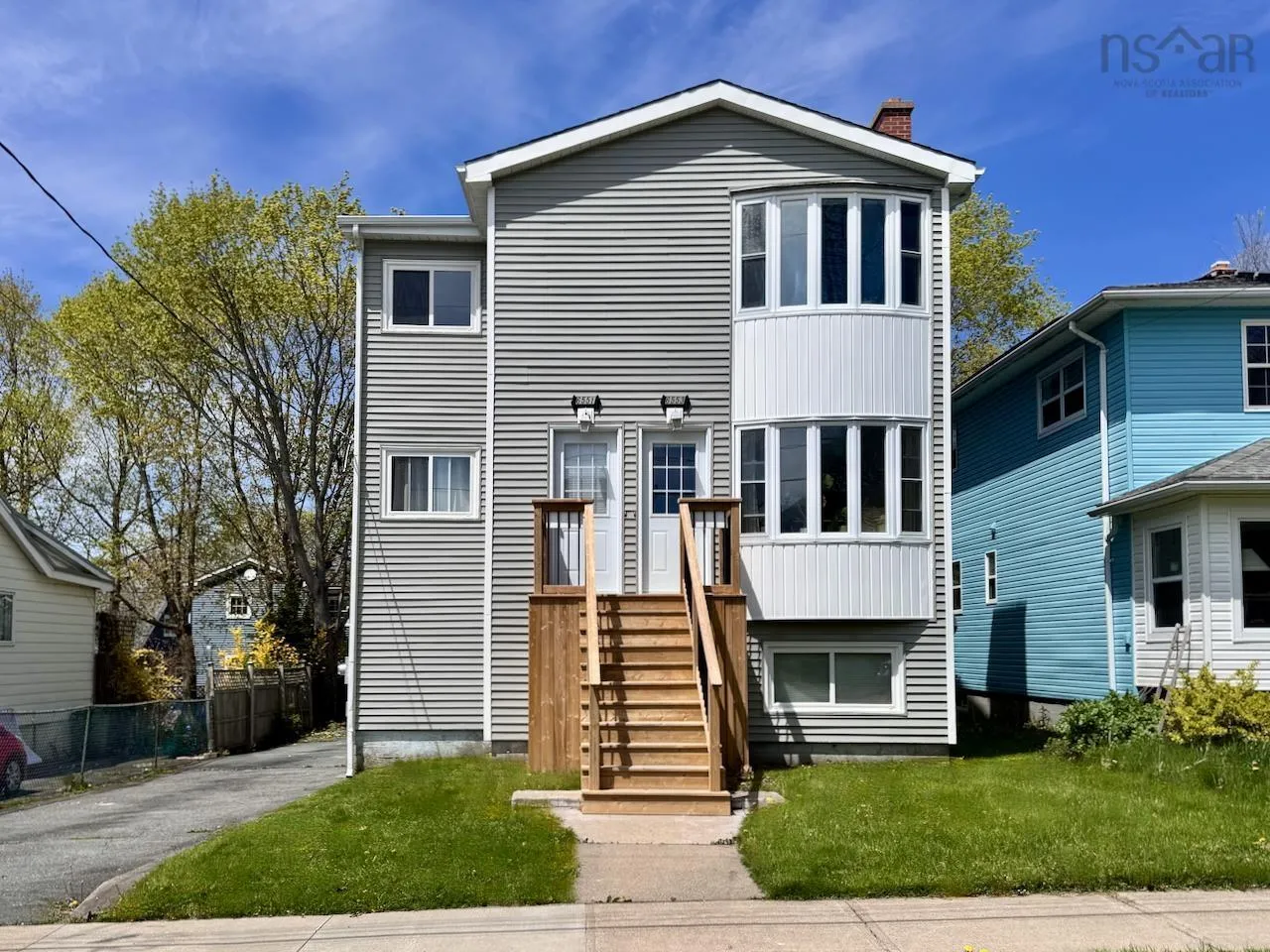 6551 & 6553 London Street, Halifax Peninsula Ns B3l 1x7, 6 Bedrooms Bedrooms, ,Residential Income,For Sale,London,202510690