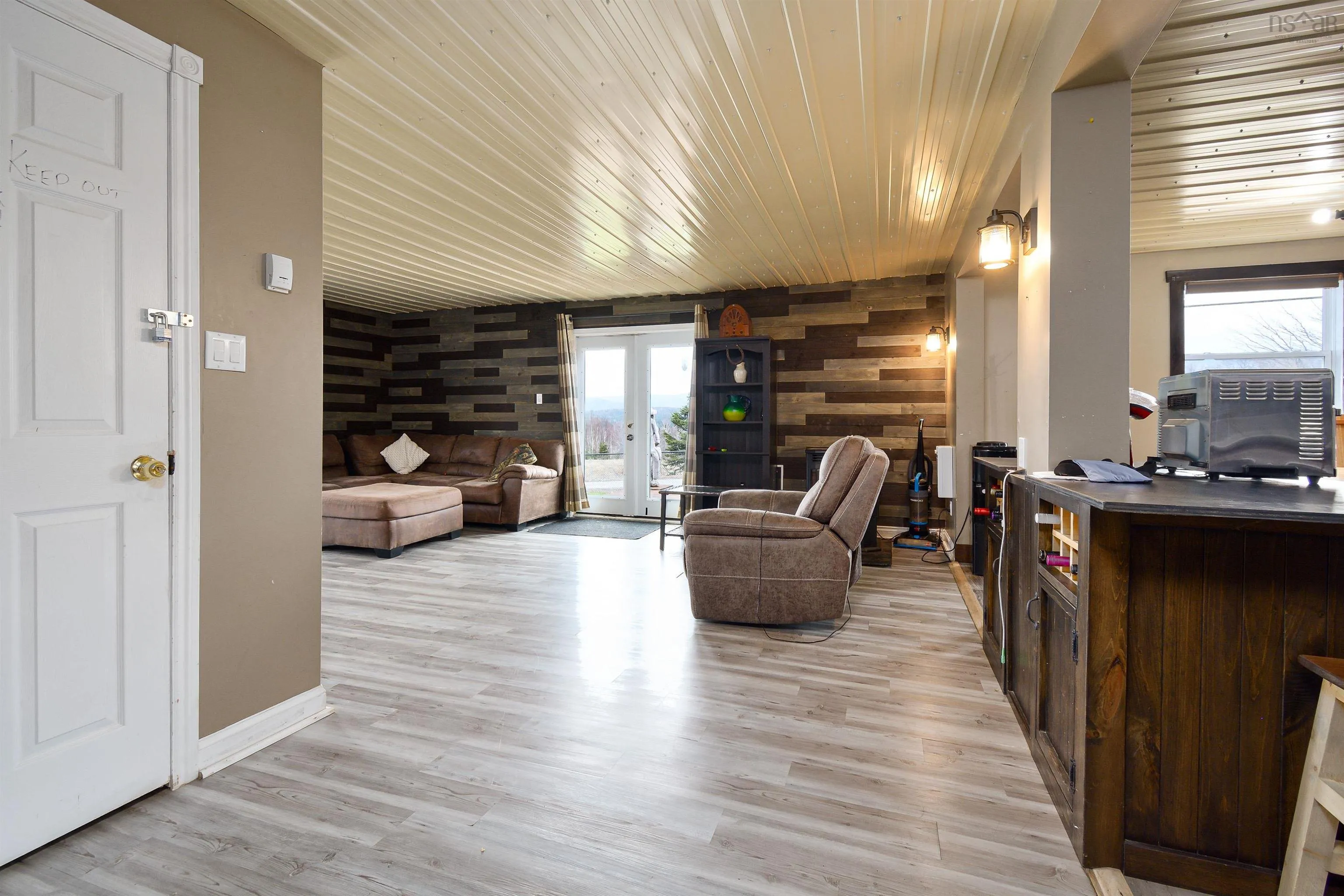 29377 Cabot Trail, Cape North Ns B0c 1g0, 7 Bedrooms Bedrooms, ,Residential Income,For Sale,Cabot,202509462