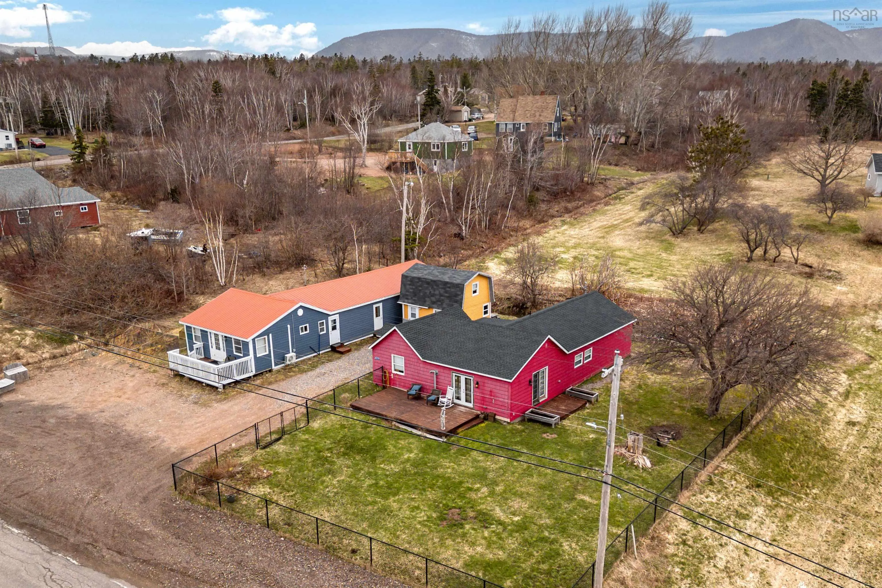 29377 Cabot Trail, Cape North Ns B0c 1g0, 7 Bedrooms Bedrooms, ,Residential Income,For Sale,Cabot,202509462