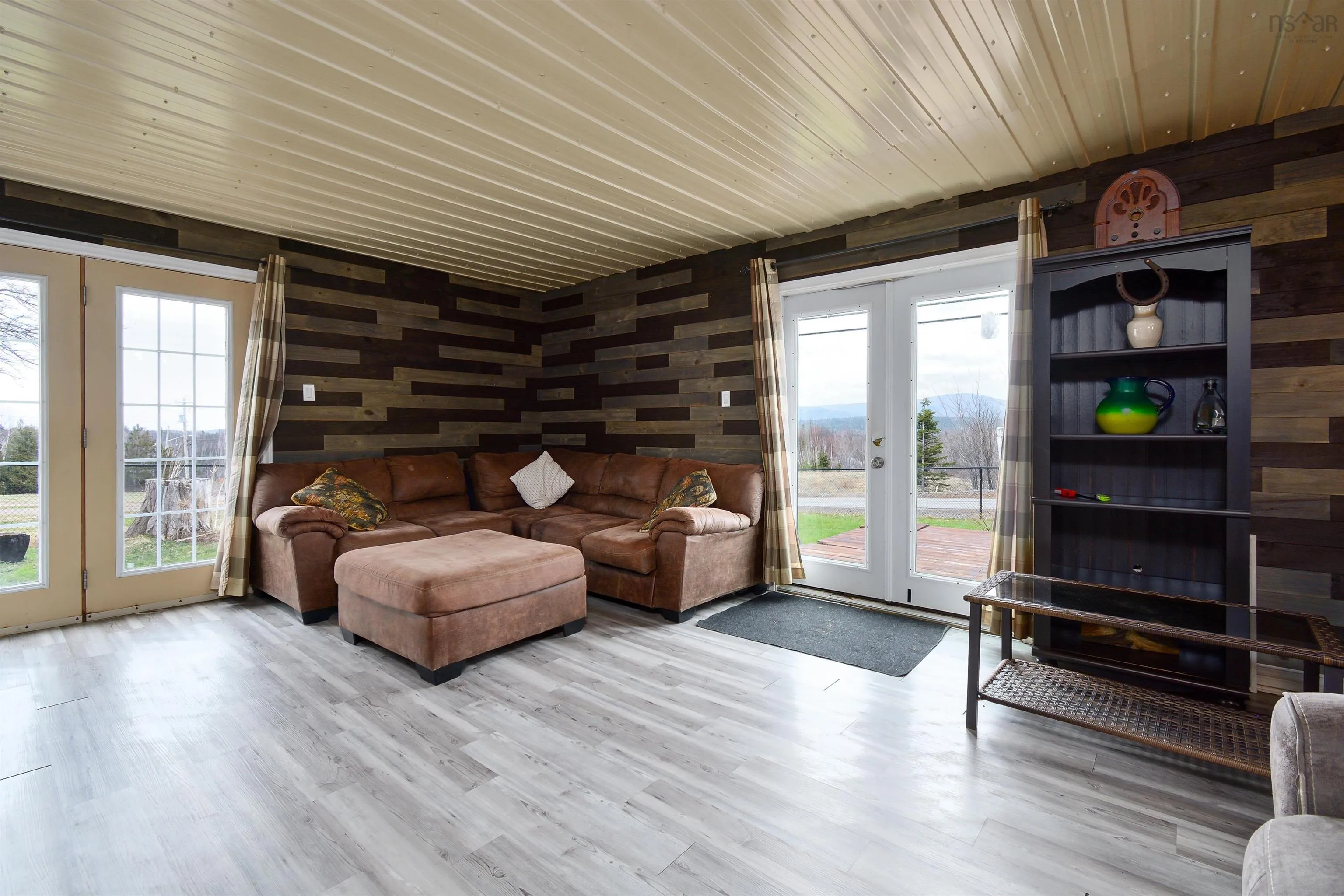 29377 Cabot Trail, Cape North Ns B0c 1g0, 7 Bedrooms Bedrooms, ,Residential Income,For Sale,Cabot,202509462