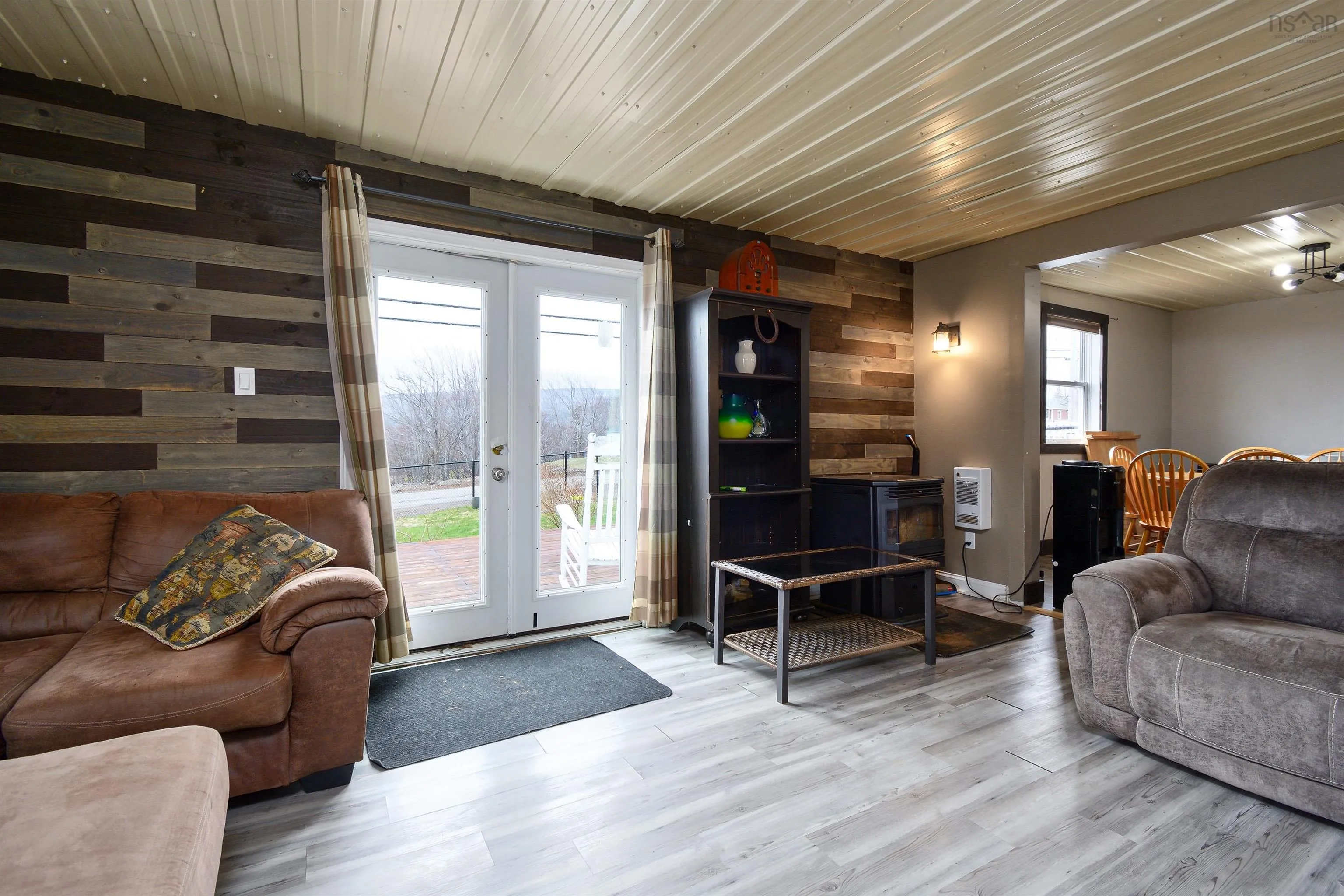 29377 Cabot Trail, Cape North Ns B0c 1g0, 7 Bedrooms Bedrooms, ,Residential Income,For Sale,Cabot,202509462