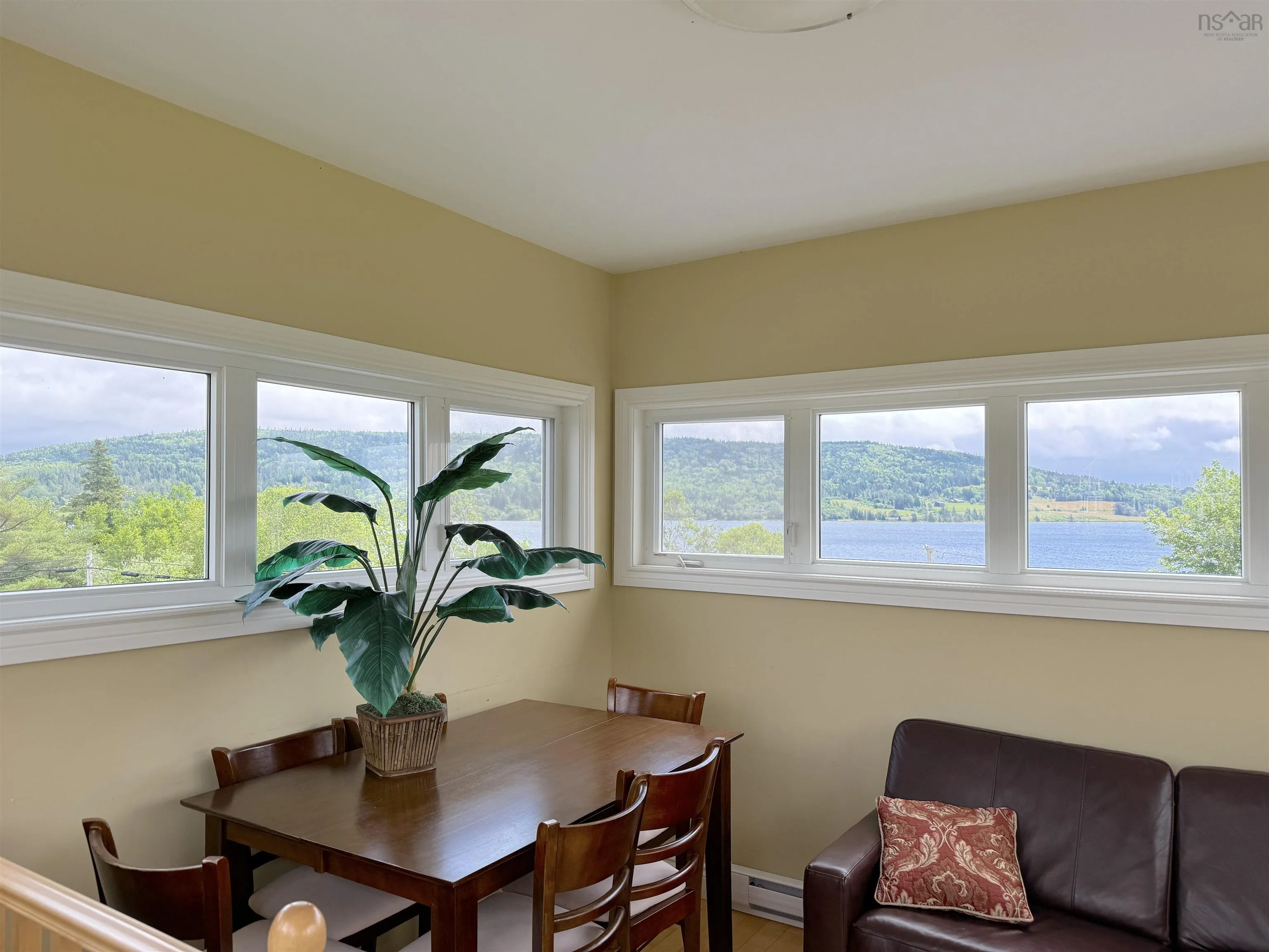 7 Bell Bay Way, Baddeck, NS B0C 1H0, 3 Bedrooms Bedrooms, ,3 BathroomsBathrooms,Residential,For Sale,Bell Bay,202523621