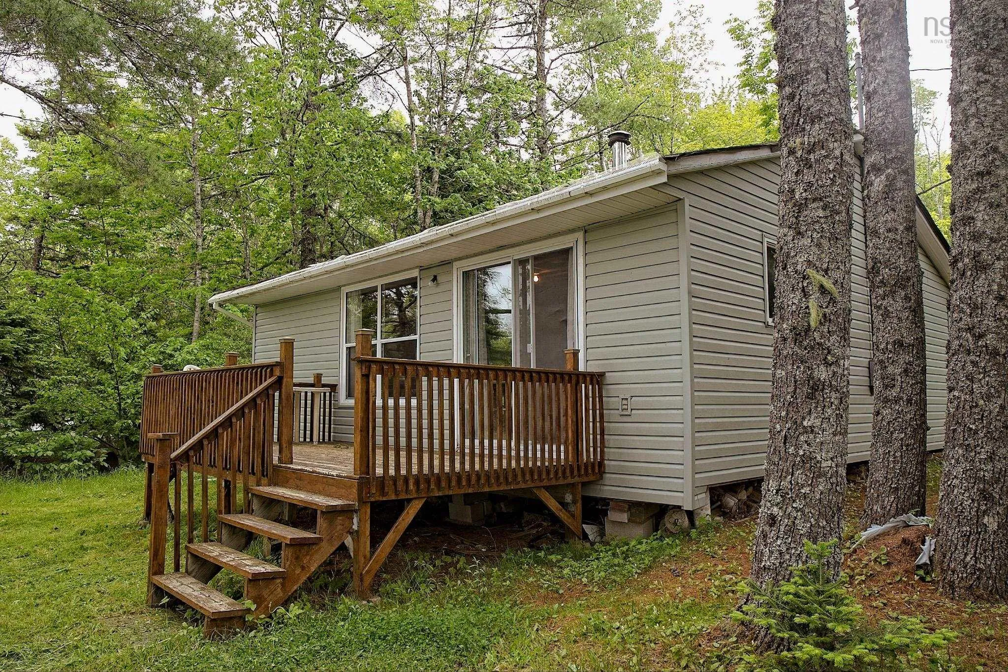 399 Leville Road, New Ross, NS B0J 2M0, 3 Bedrooms Bedrooms, ,1 BathroomBathrooms,Residential,For Sale,Leville,202514496