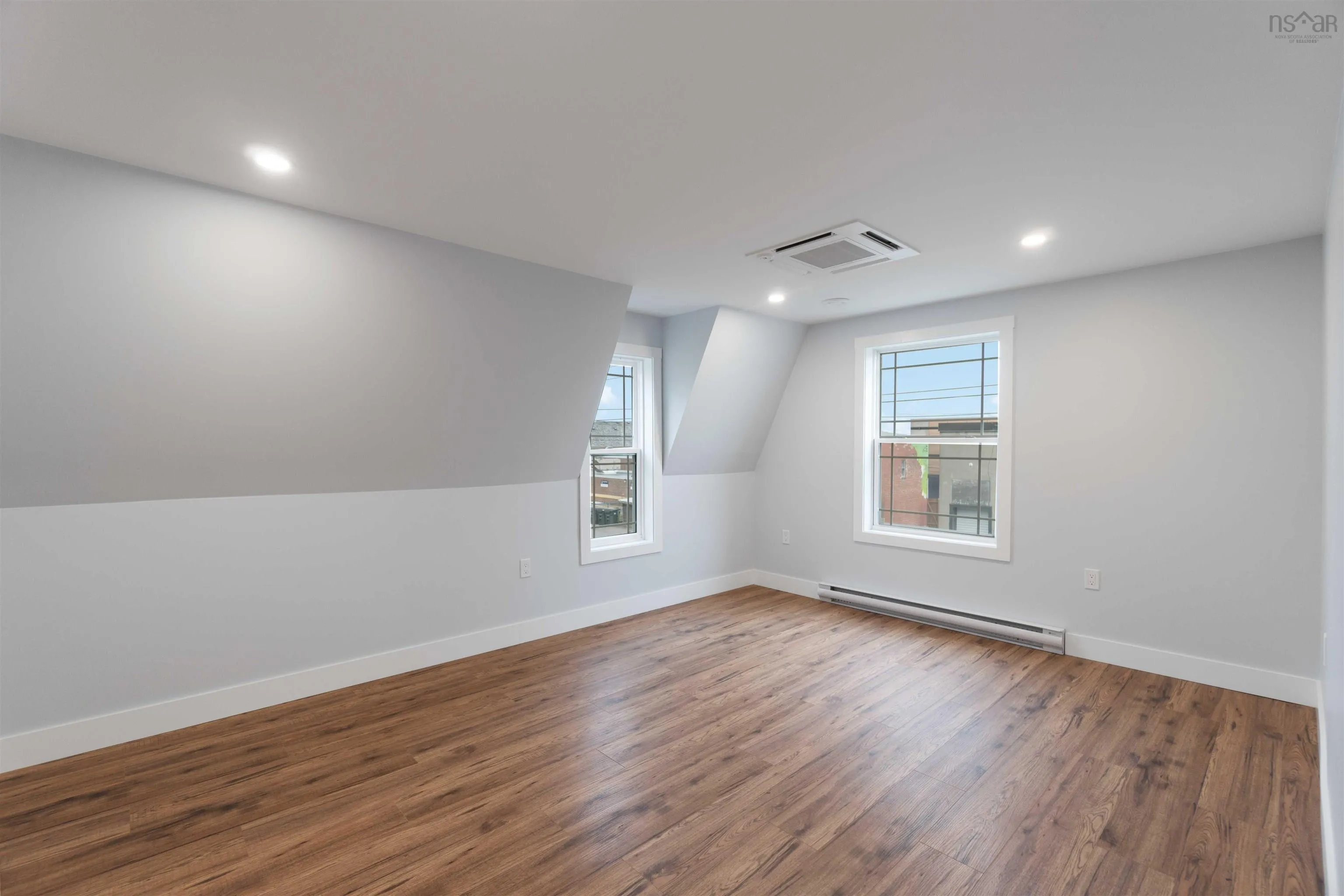 139 First Avenue, Digby, NS B0V 1A0, 2 Bedrooms Bedrooms, ,2 BathroomsBathrooms,Residential,For Sale,First,202516167