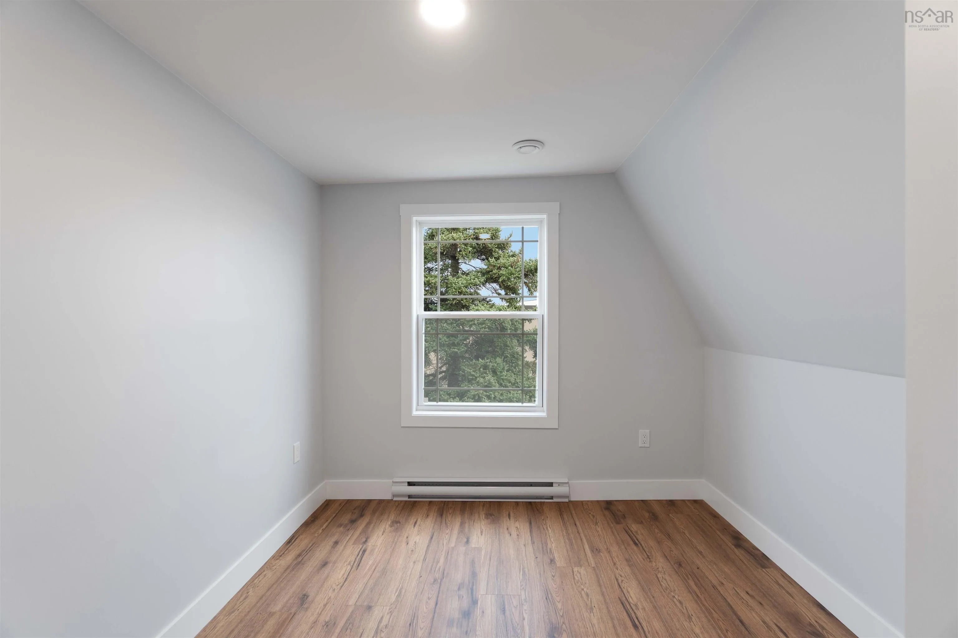 139 First Avenue, Digby, NS B0V 1A0, 2 Bedrooms Bedrooms, ,2 BathroomsBathrooms,Residential,For Sale,First,202516167