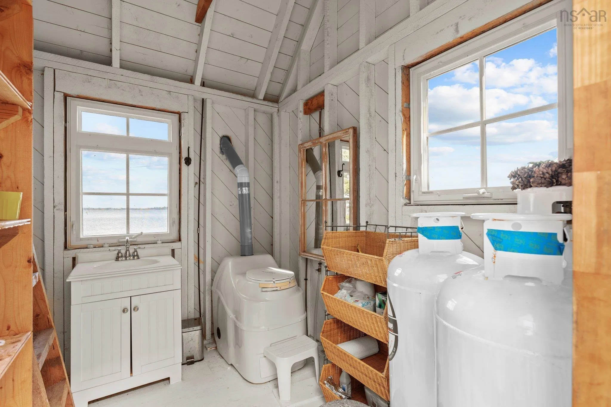 Spectacle Island, Mahone Bay Ns B0j 2e0, 2 Bedrooms Bedrooms, ,1 BathroomBathrooms,Residential,For Sale,Spectacle Island,202414304