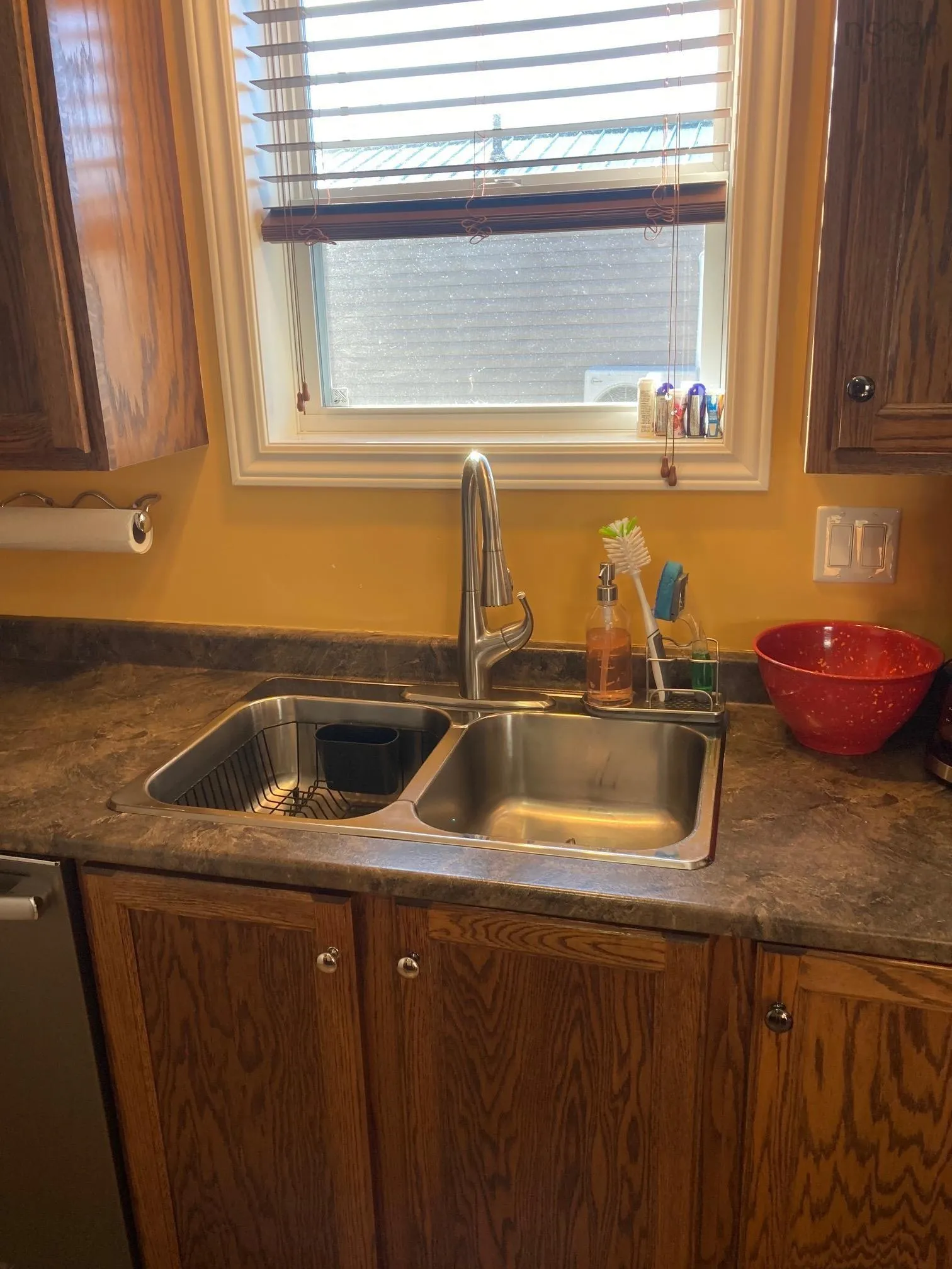 2 Sherbrooke Avenue, Bridgewater, NS B4V 4E7, 3 Bedrooms Bedrooms, ,2 BathroomsBathrooms,Residential,For Sale,Sherbrooke,202523001