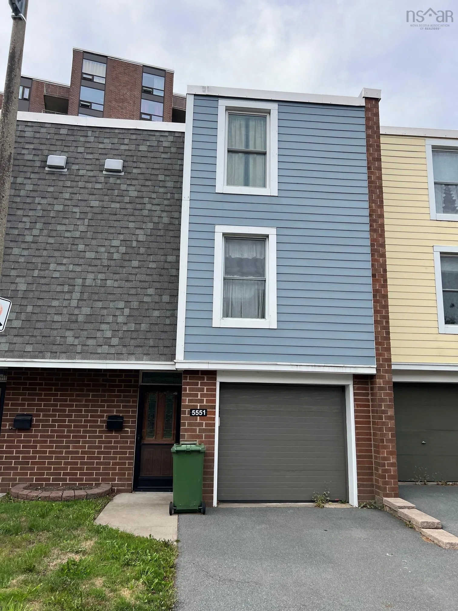 5551 Stoneham, Halifax, NS B3K 4A6, 3 Bedrooms Bedrooms, ,2 BathroomsBathrooms,Residential,For Sale,Stoneham,202524299