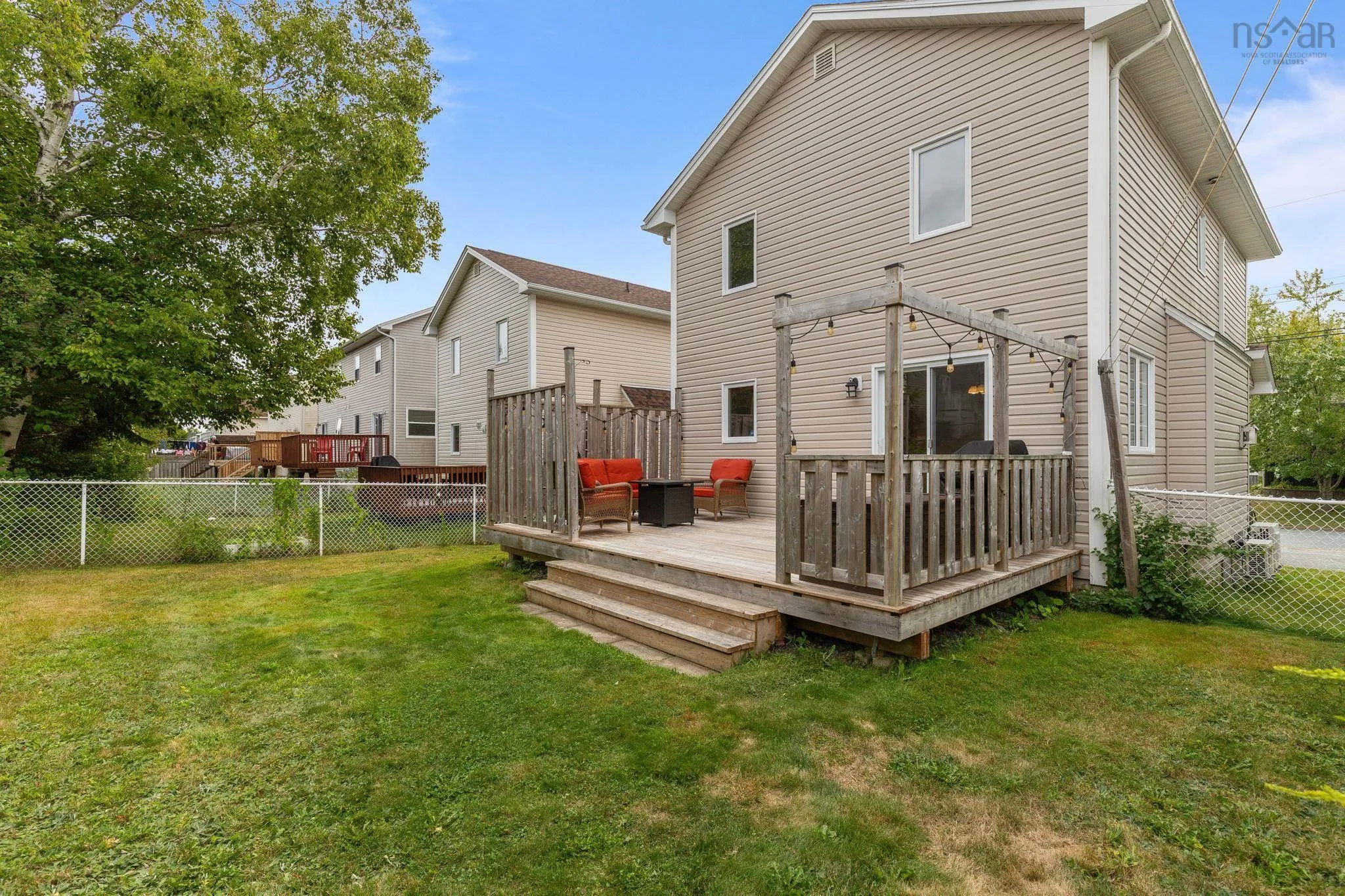 30 Quindora Crescent, Dartmouth, NS B2W 6G3, 3 Bedrooms Bedrooms, ,3 BathroomsBathrooms,Residential,For Sale,Quindora,202522312