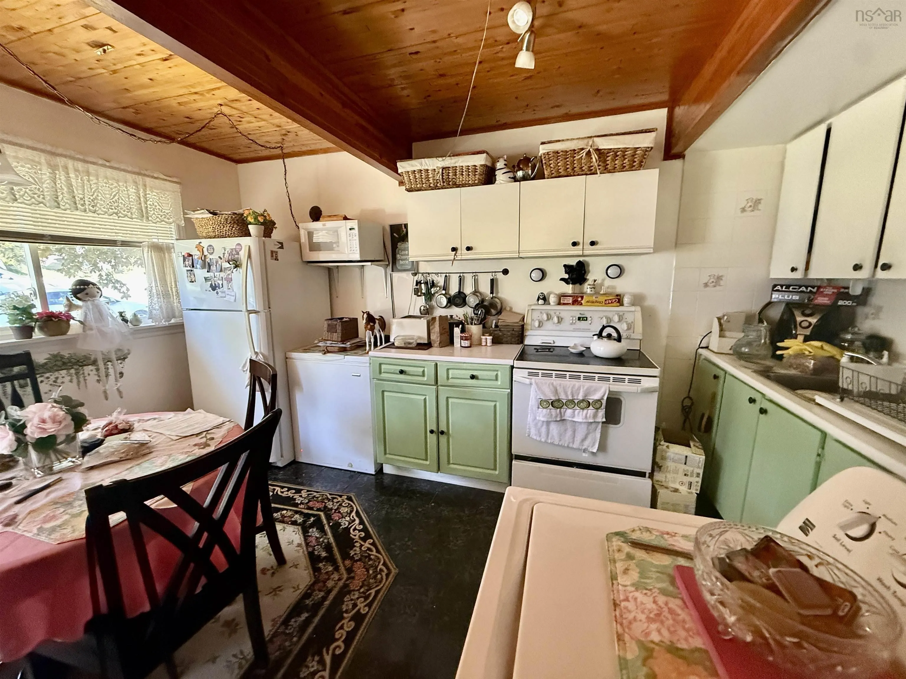 97 Bromley Road, Halifax, NS B3P 2L6, 3 Bedrooms Bedrooms, ,1 BathroomBathrooms,Residential,For Sale,Bromley,202524831