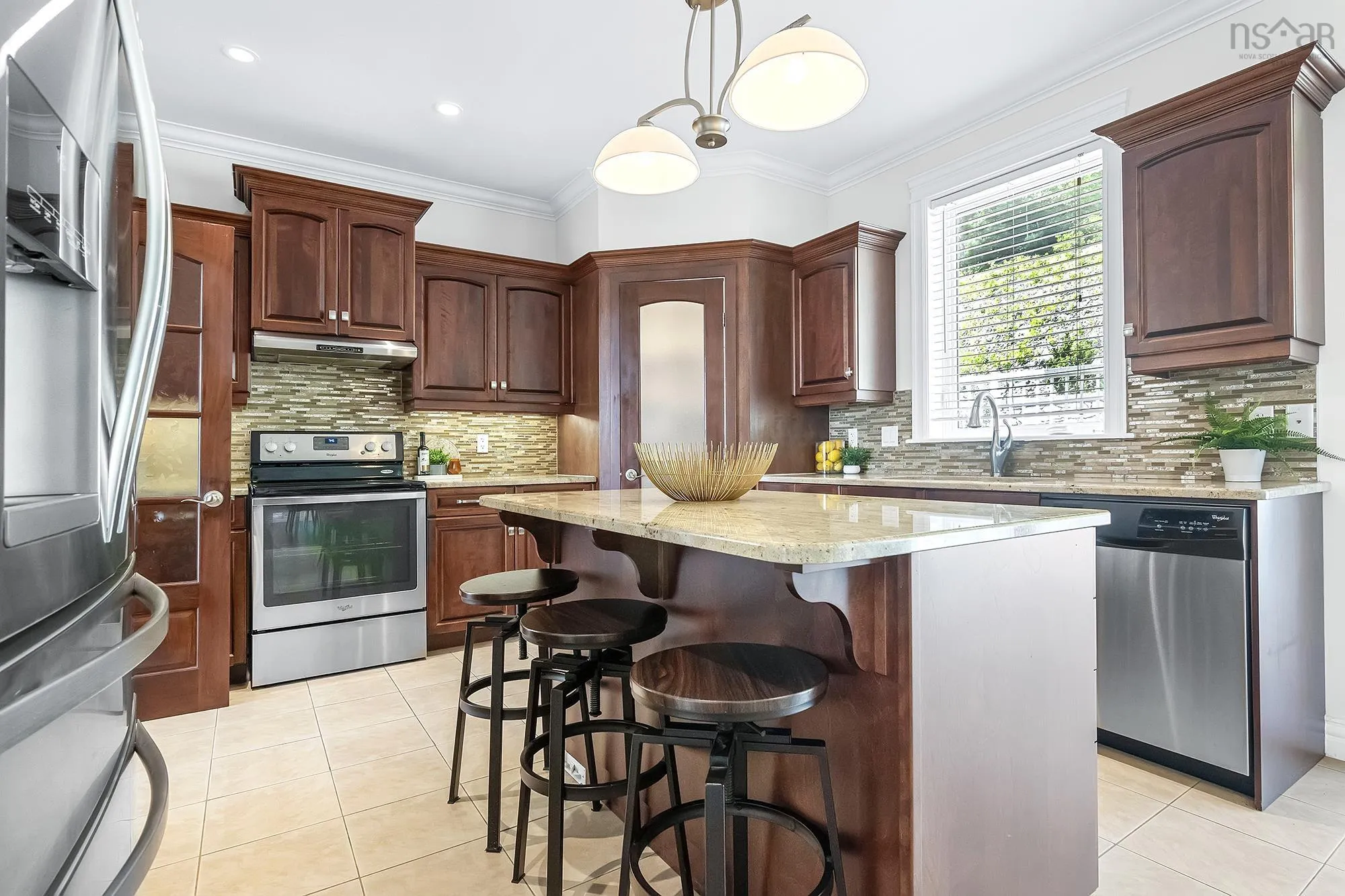 1 B Millview Avenue, Bedford, NS B4A 1G6, 5 Bedrooms Bedrooms, ,4 BathroomsBathrooms,Residential,For Sale,B Millview,202514590