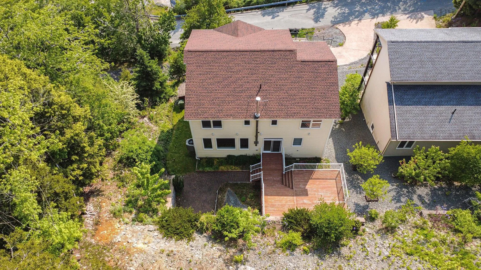 1 B Millview Avenue, Bedford, NS B4A 1G6, 5 Bedrooms Bedrooms, ,4 BathroomsBathrooms,Residential,For Sale,B Millview,202514590