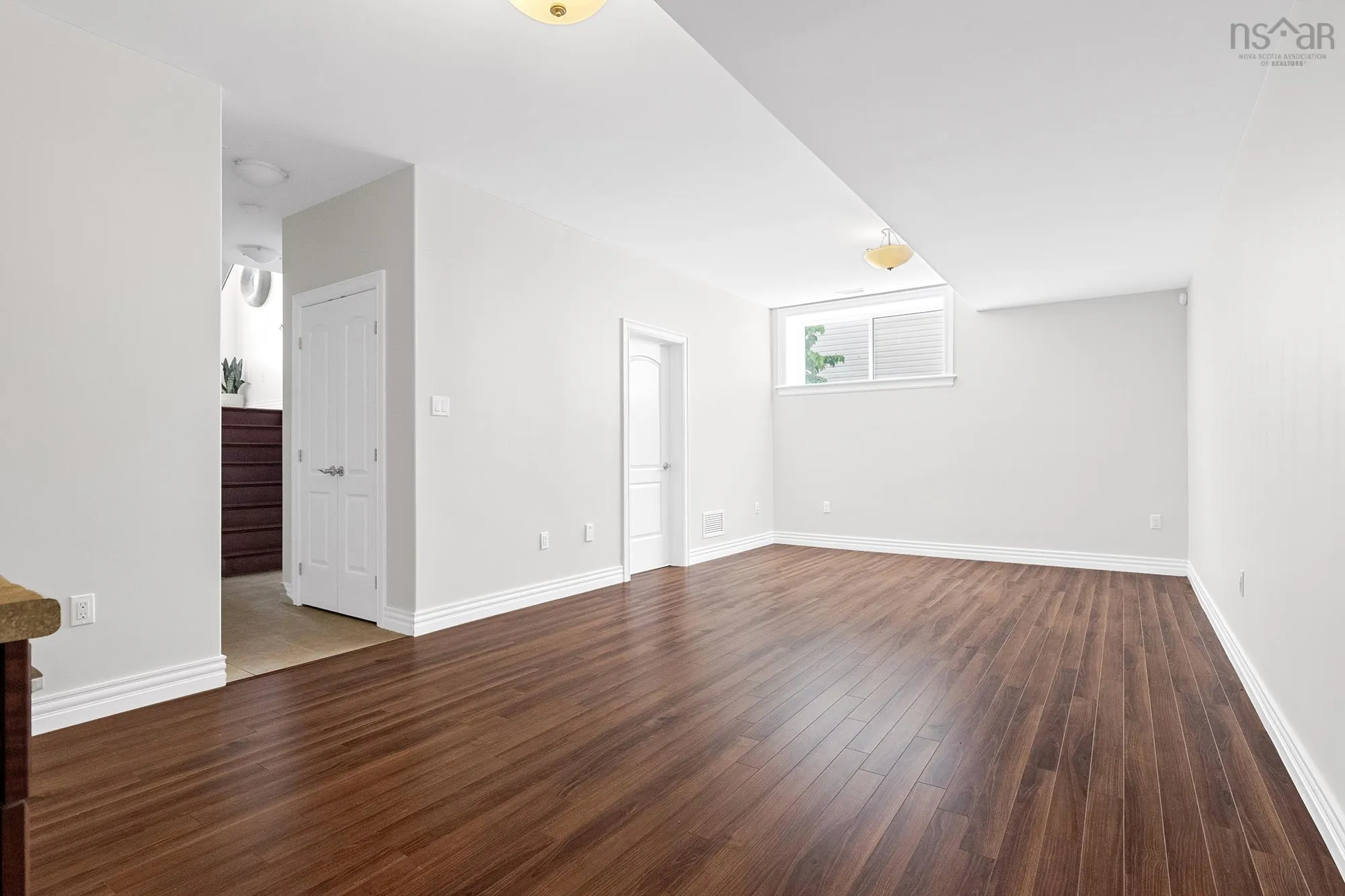 1 B Millview Avenue, Bedford, NS B4A 1G6, 5 Bedrooms Bedrooms, ,4 BathroomsBathrooms,Residential,For Sale,B Millview,202514590