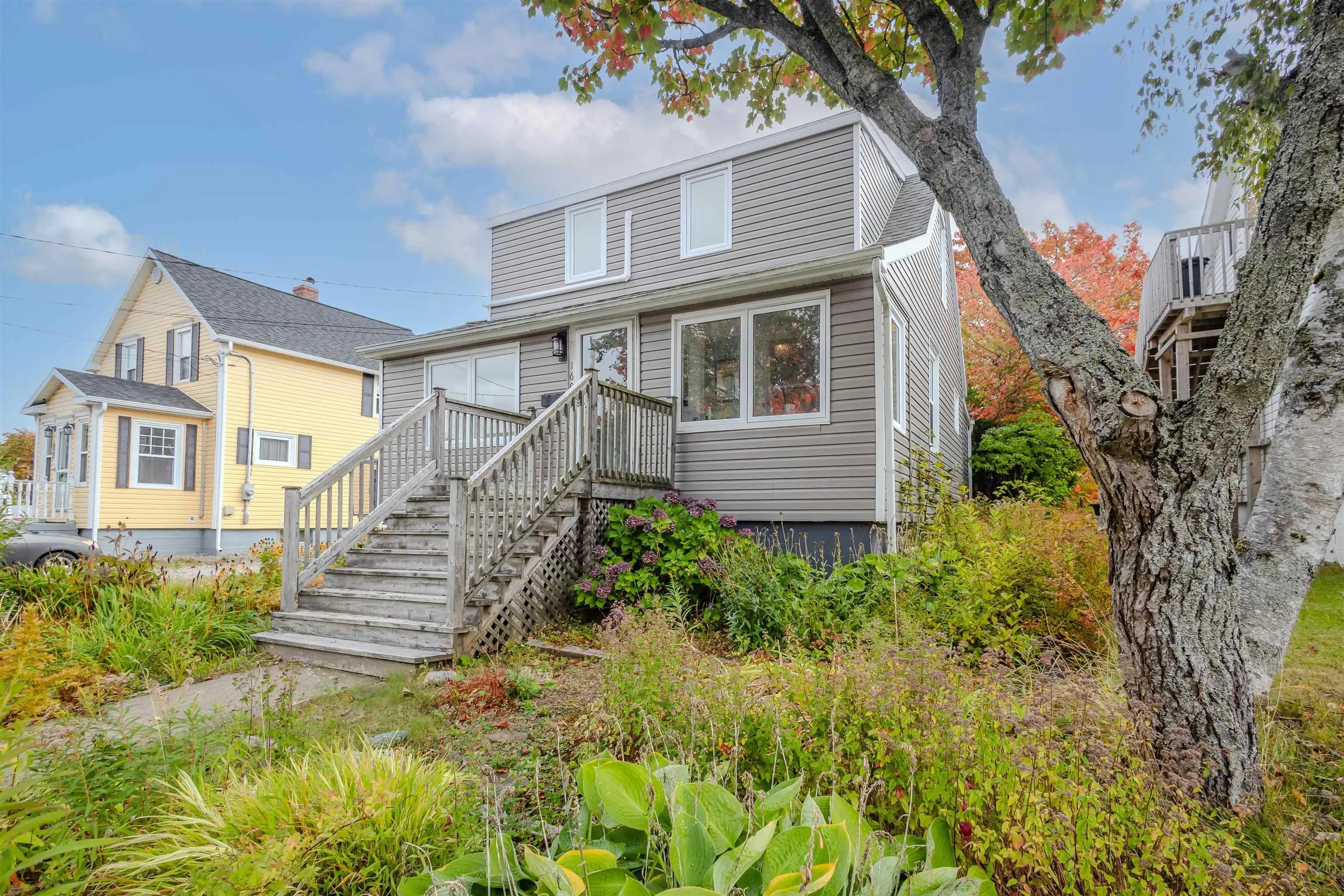 160 Howe Street, Sydney, NS B1P 4V2, 1 Bedroom Bedrooms, ,3 BathroomsBathrooms,Residential,For Sale,Howe,202525548