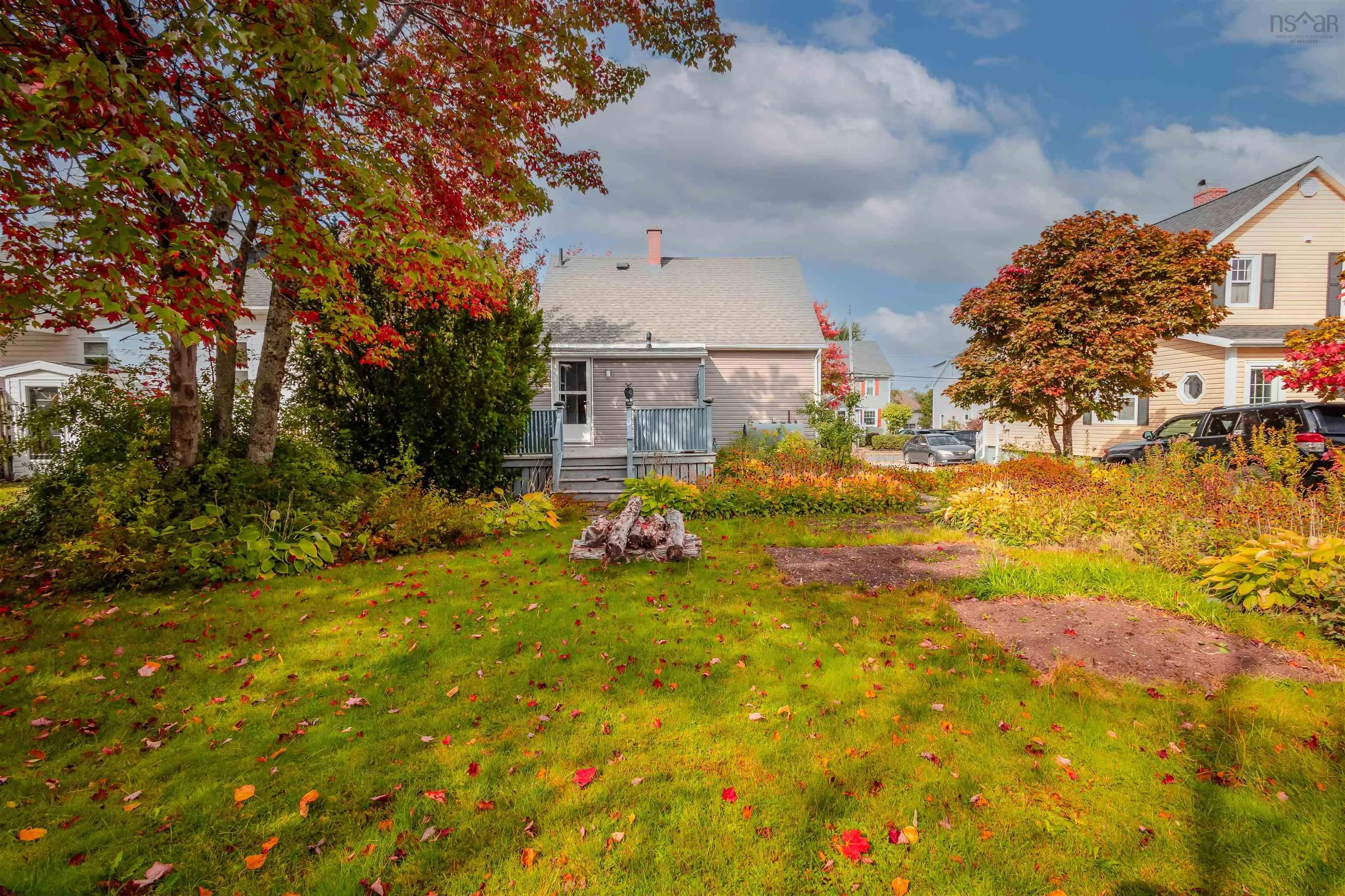 160 Howe Street, Sydney, NS B1P 4V2, 1 Bedroom Bedrooms, ,3 BathroomsBathrooms,Residential,For Sale,Howe,202525548