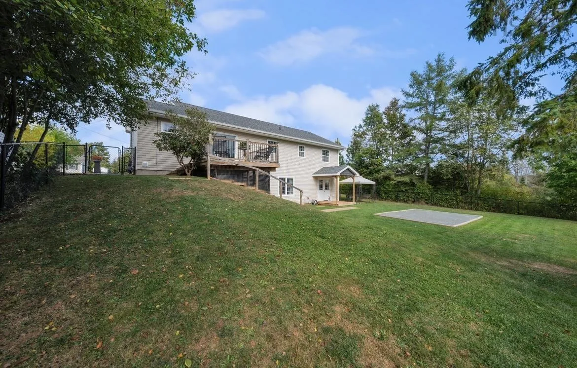 228-56 Edgehill Drive, Valley, NS B6L 3K2, 4 Bedrooms Bedrooms, ,3 BathroomsBathrooms,Residential,For Sale,Edgehill,202524785