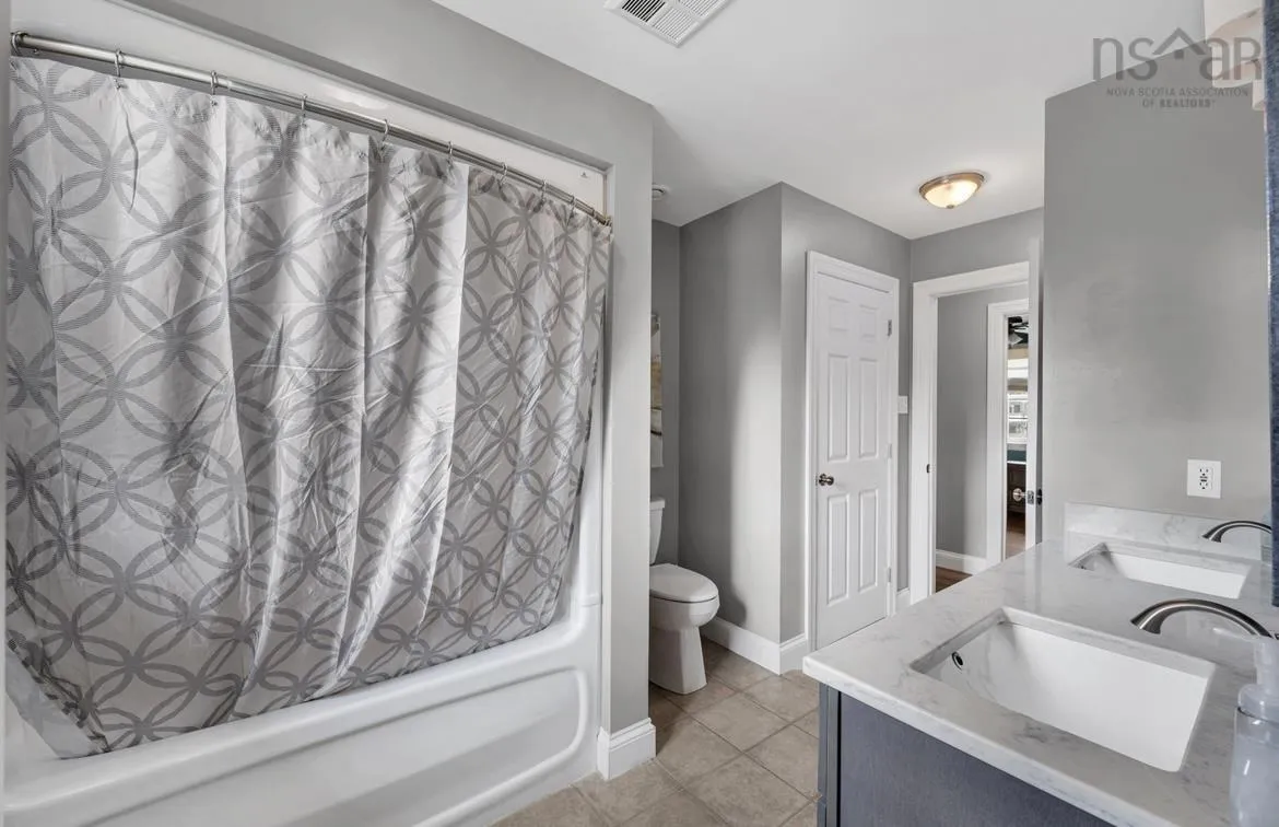 228-56 Edgehill Drive, Valley, NS B6L 3K2, 4 Bedrooms Bedrooms, ,3 BathroomsBathrooms,Residential,For Sale,Edgehill,202524785