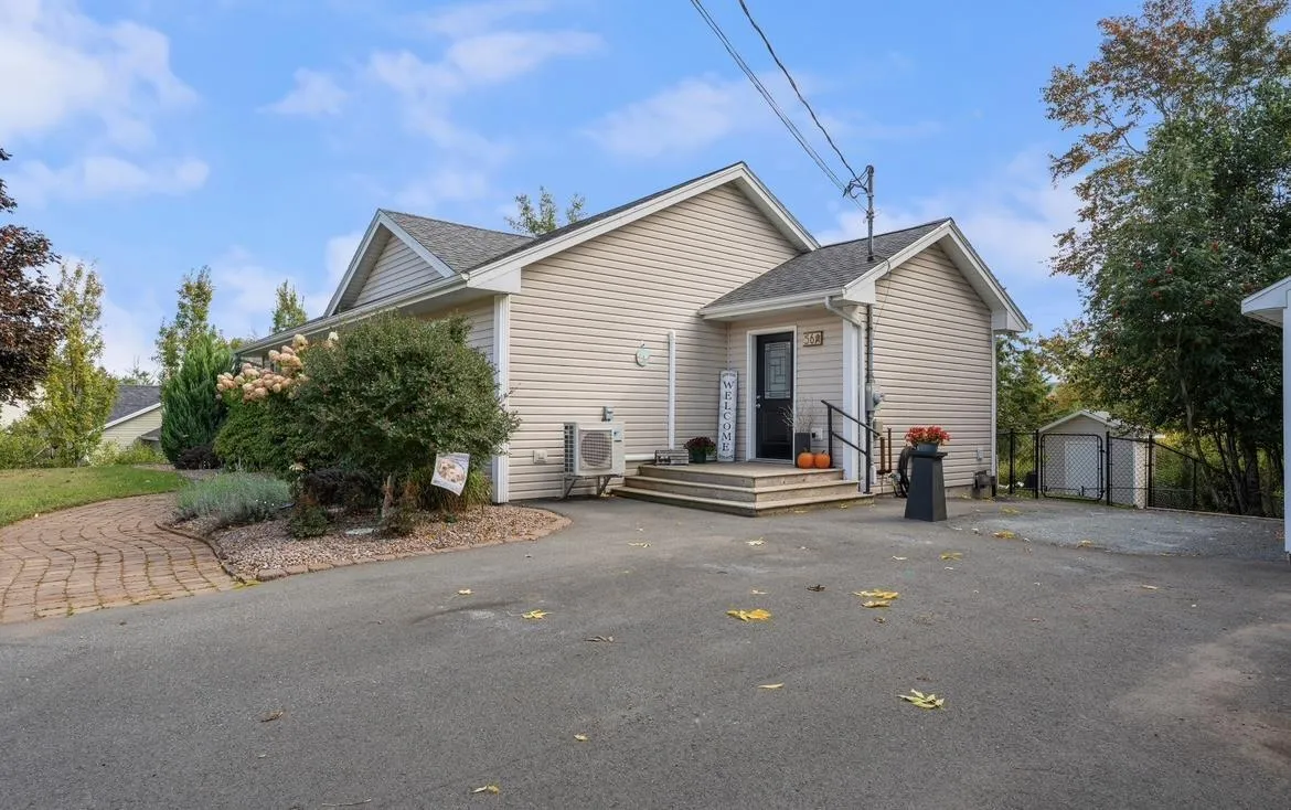 228-56 Edgehill Drive, Valley, NS B6L 3K2, 4 Bedrooms Bedrooms, ,3 BathroomsBathrooms,Residential,For Sale,Edgehill,202524785