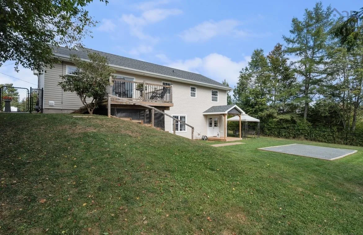 228-56 Edgehill Drive, Valley, NS B6L 3K2, 4 Bedrooms Bedrooms, ,3 BathroomsBathrooms,Residential,For Sale,Edgehill,202524785