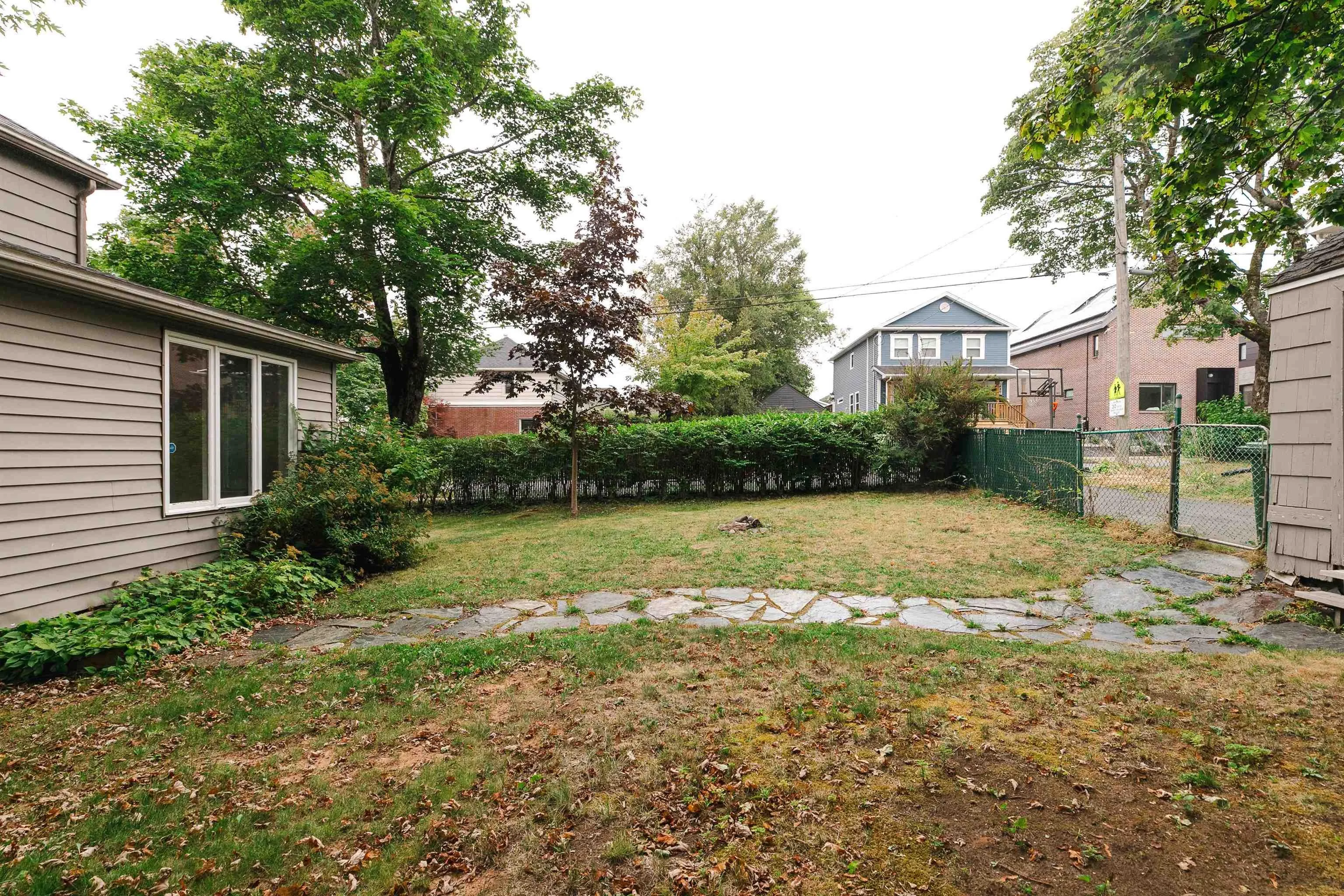 5680 Drummond Court, Halifax, NS B3K 3Z5, 3 Bedrooms Bedrooms, ,2 BathroomsBathrooms,Residential,For Sale,Drummond Court,202522759