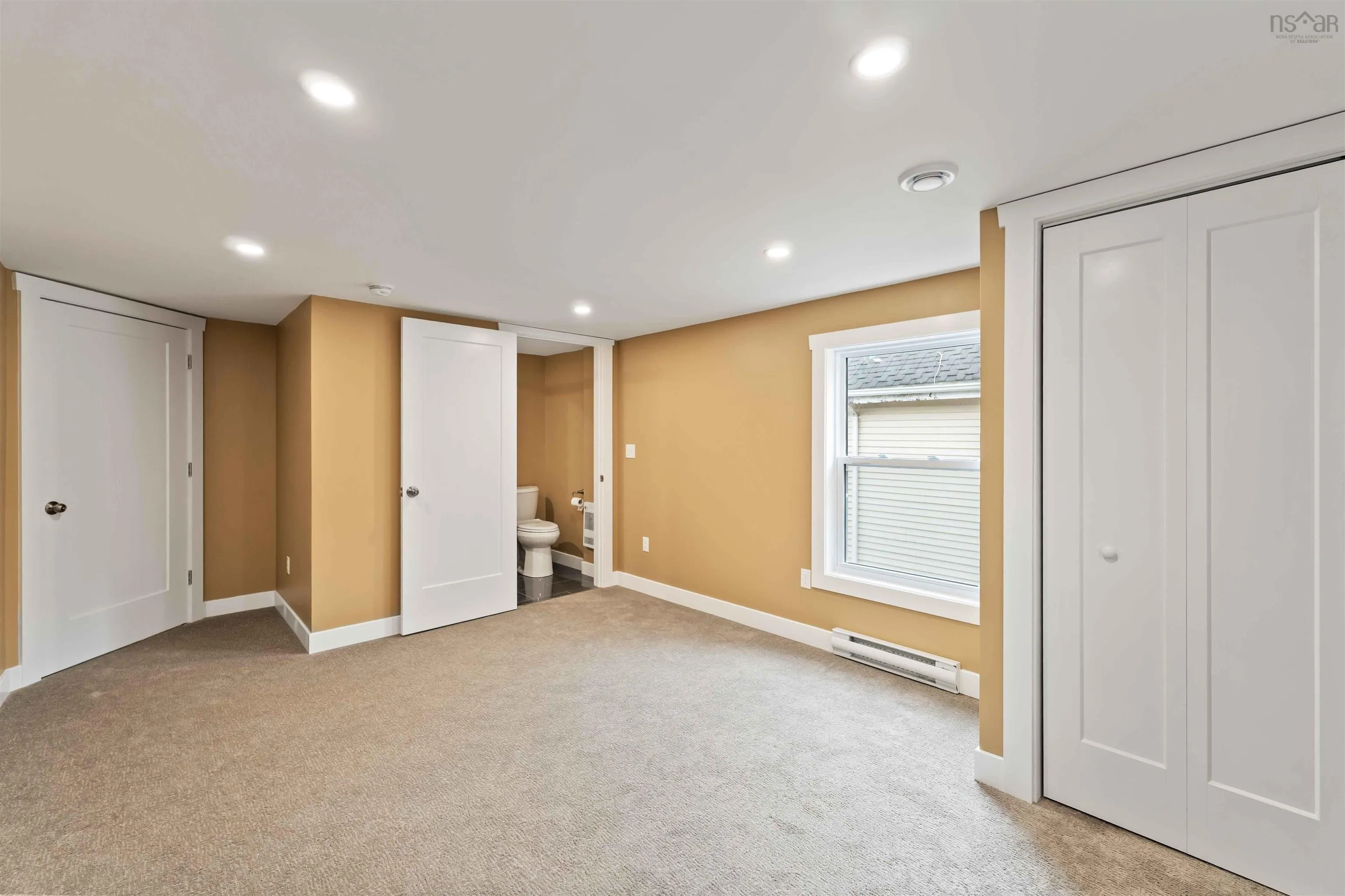 226 Main Street, Kentville Ns B4n 1j9, 3 Bedrooms Bedrooms, ,3 BathroomsBathrooms,Residential,For Sale,Main,202508146
