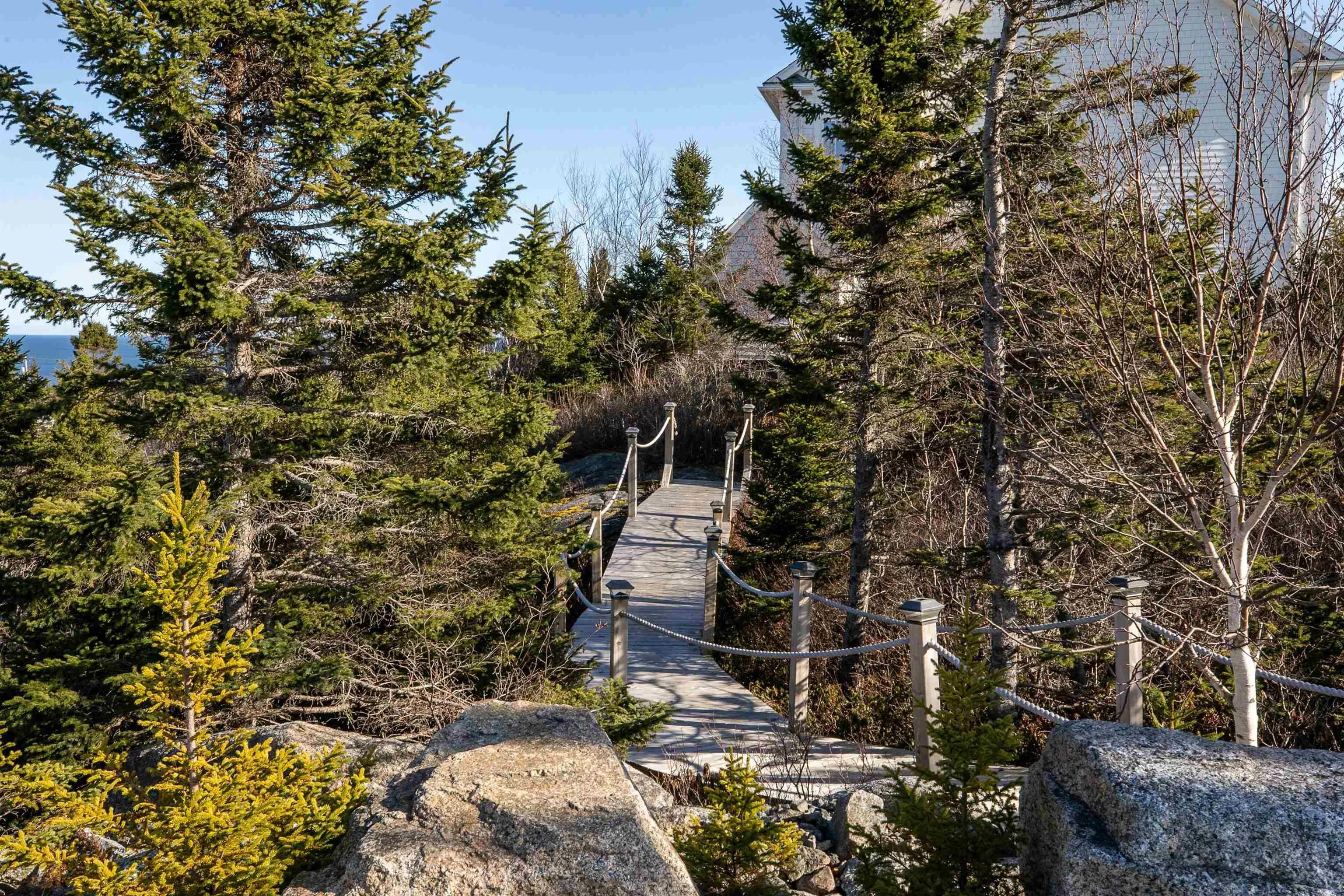 21 Shipping Lane, Halibut Bay, NS B3V 1P6, 3 Bedrooms Bedrooms, ,3 BathroomsBathrooms,Residential,For Sale,Shipping,202513359