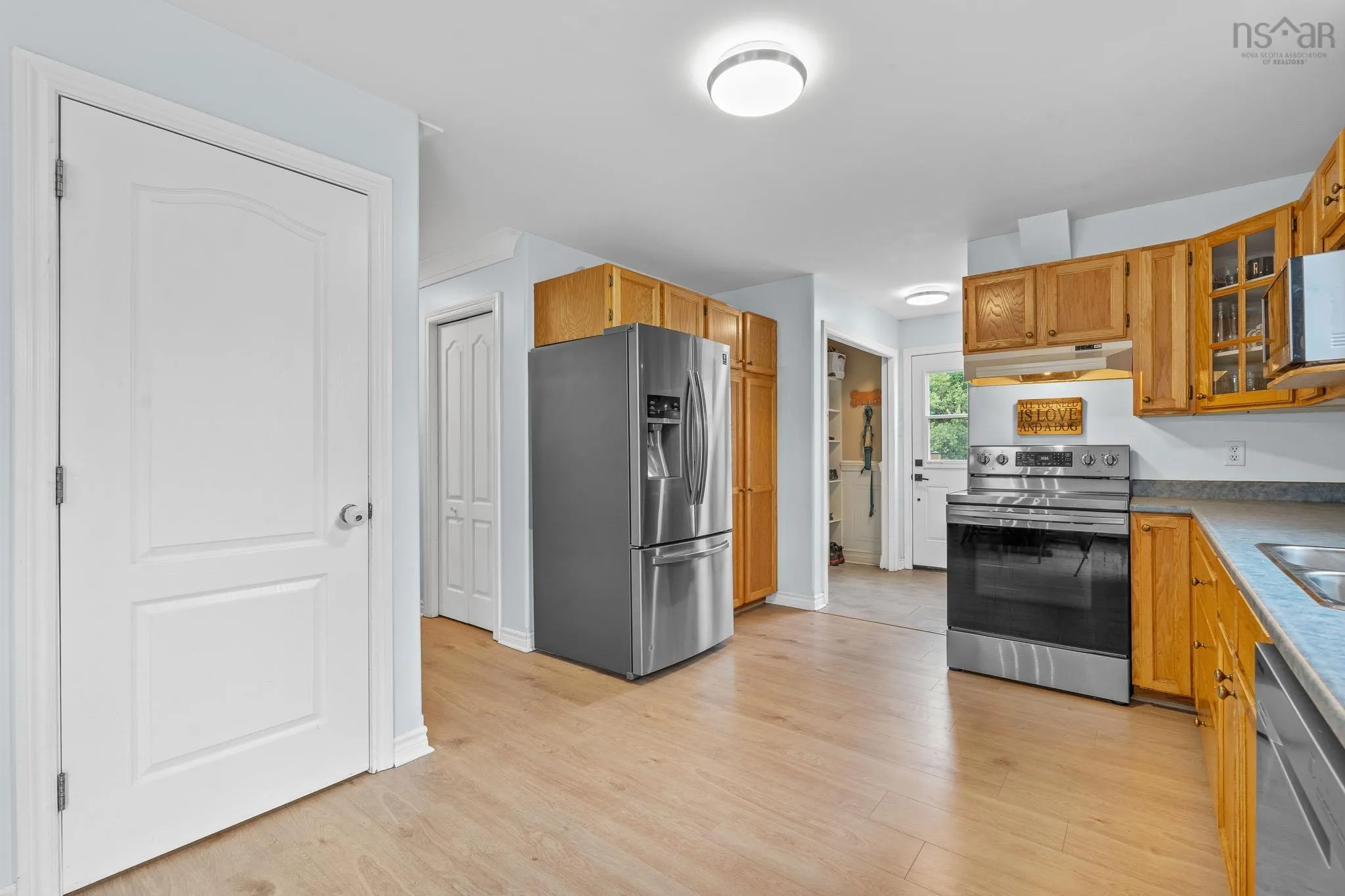 59 O'connell Drive, Halifax, NS B3E 1N7, 3 Bedrooms Bedrooms, ,4 BathroomsBathrooms,Residential,For Sale,O'connell,202522339