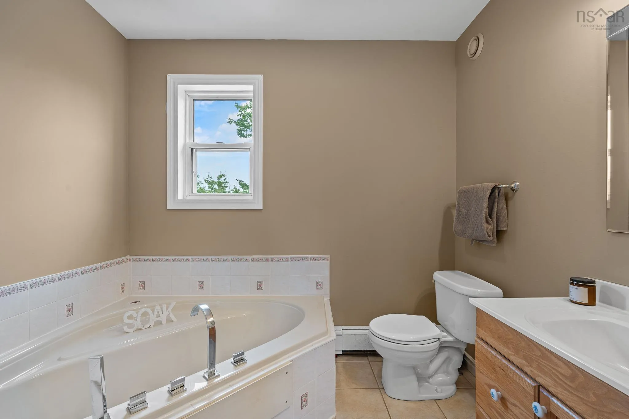 59 O'connell Drive, Halifax, NS B3E 1N7, 3 Bedrooms Bedrooms, ,4 BathroomsBathrooms,Residential,For Sale,O'connell,202522339