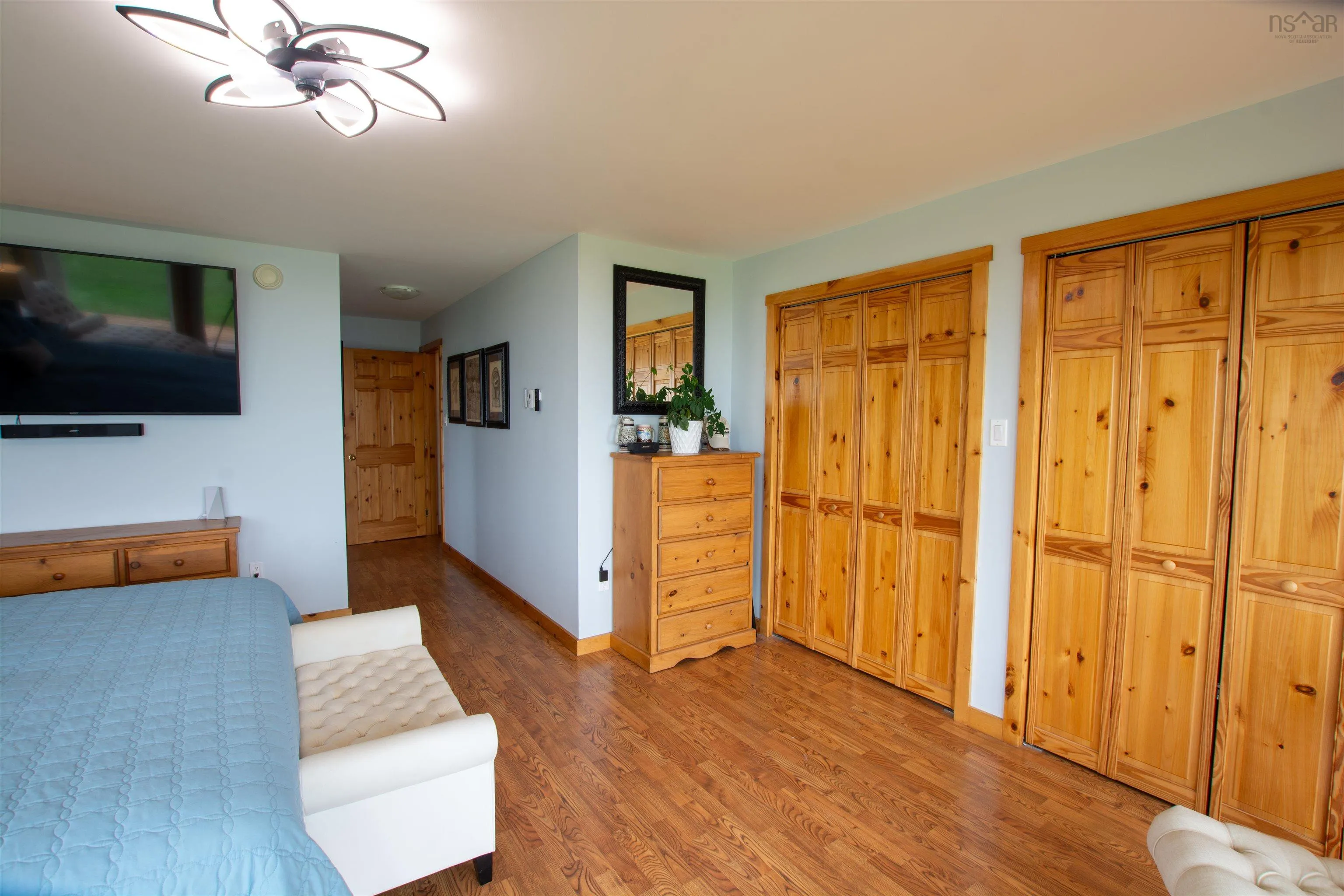 2435 Main Shore Road, Port Maitland, NS B5A 5V1, 3 Bedrooms Bedrooms, ,3 BathroomsBathrooms,Residential,For Sale,Main Shore,202517616