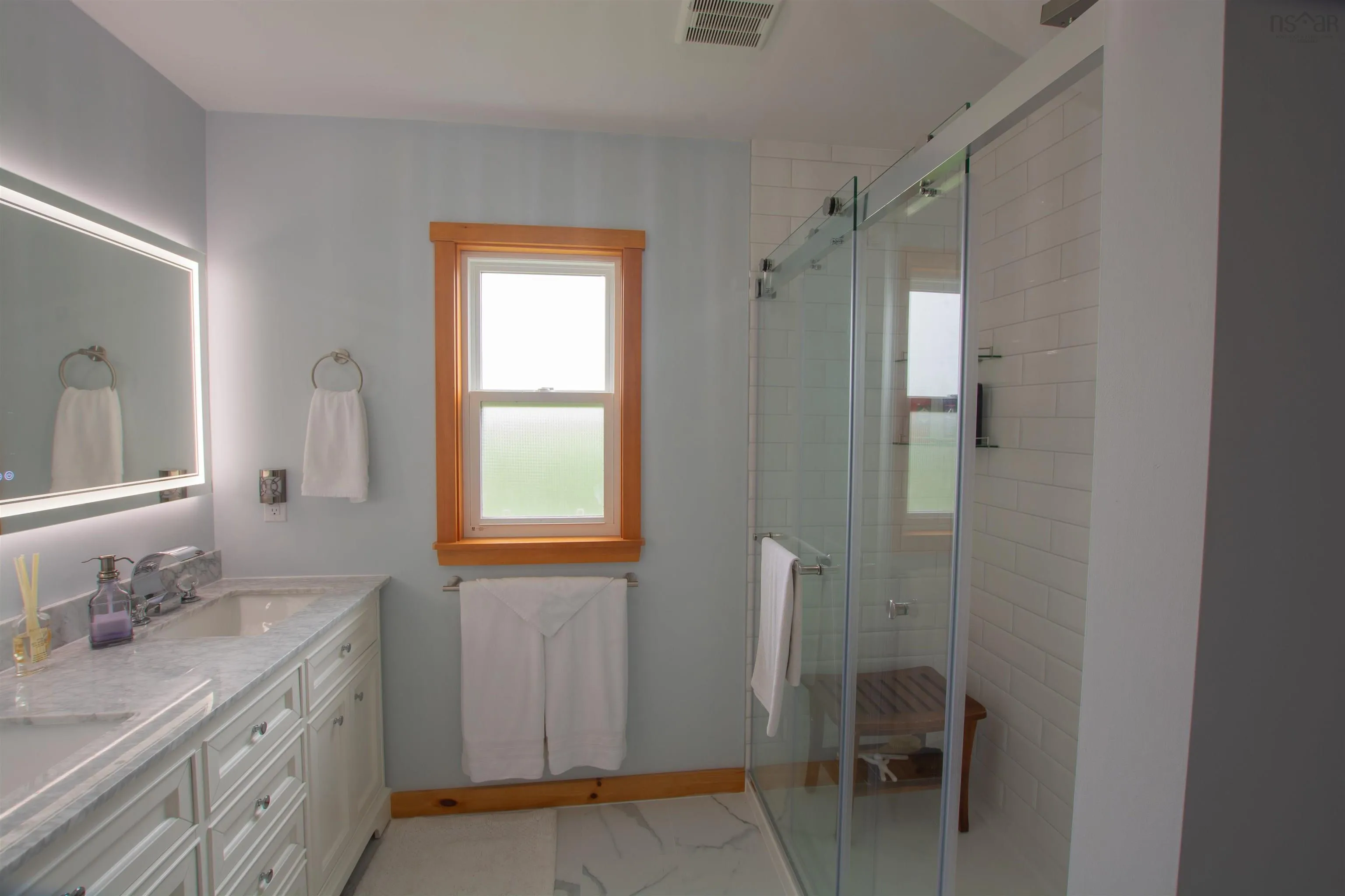 2435 Main Shore Road, Port Maitland, NS B5A 5V1, 3 Bedrooms Bedrooms, ,3 BathroomsBathrooms,Residential,For Sale,Main Shore,202517616