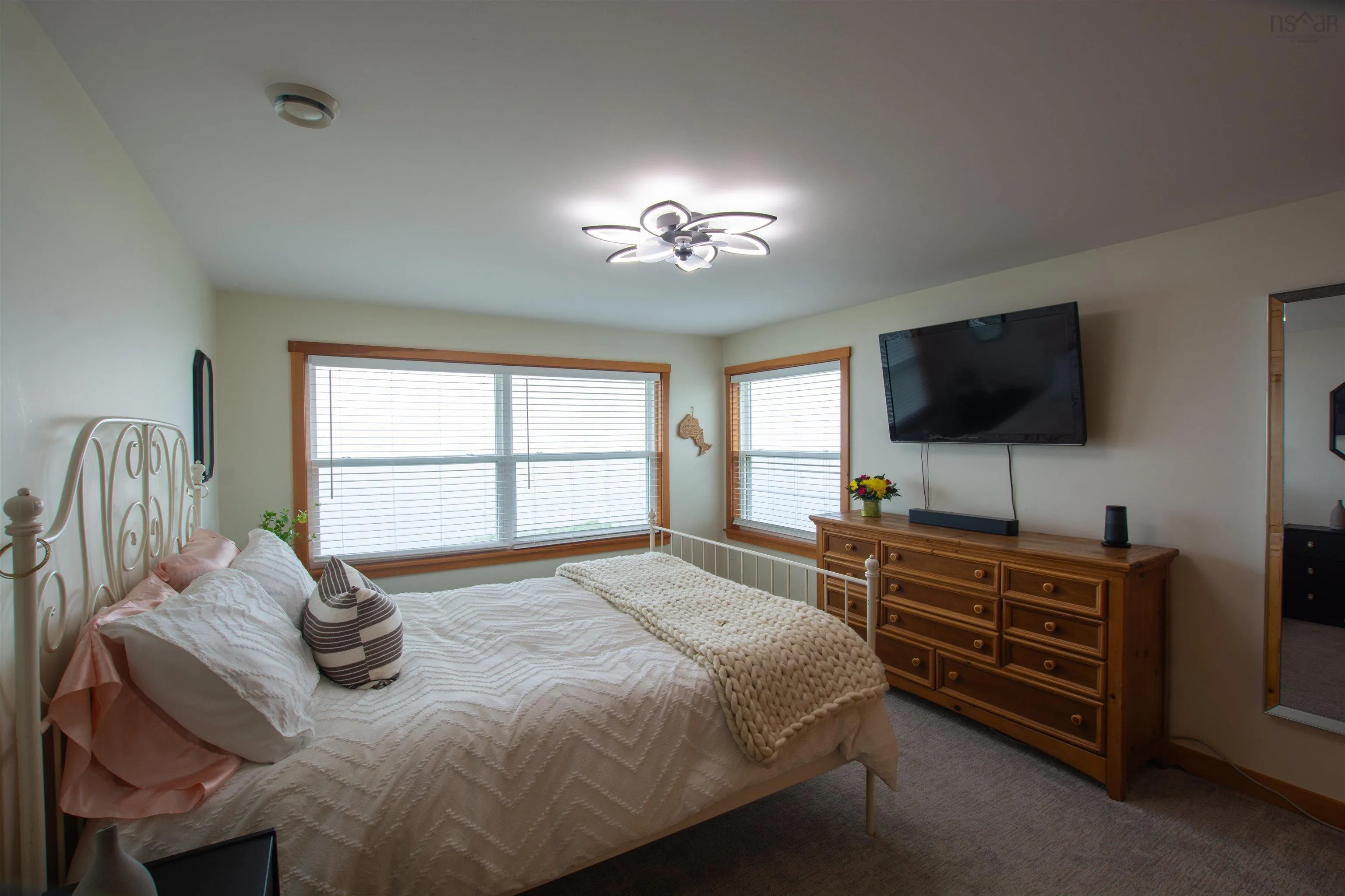 2435 Main Shore Road, Port Maitland, NS B5A 5V1, 3 Bedrooms Bedrooms, ,3 BathroomsBathrooms,Residential,For Sale,Main Shore,202517616