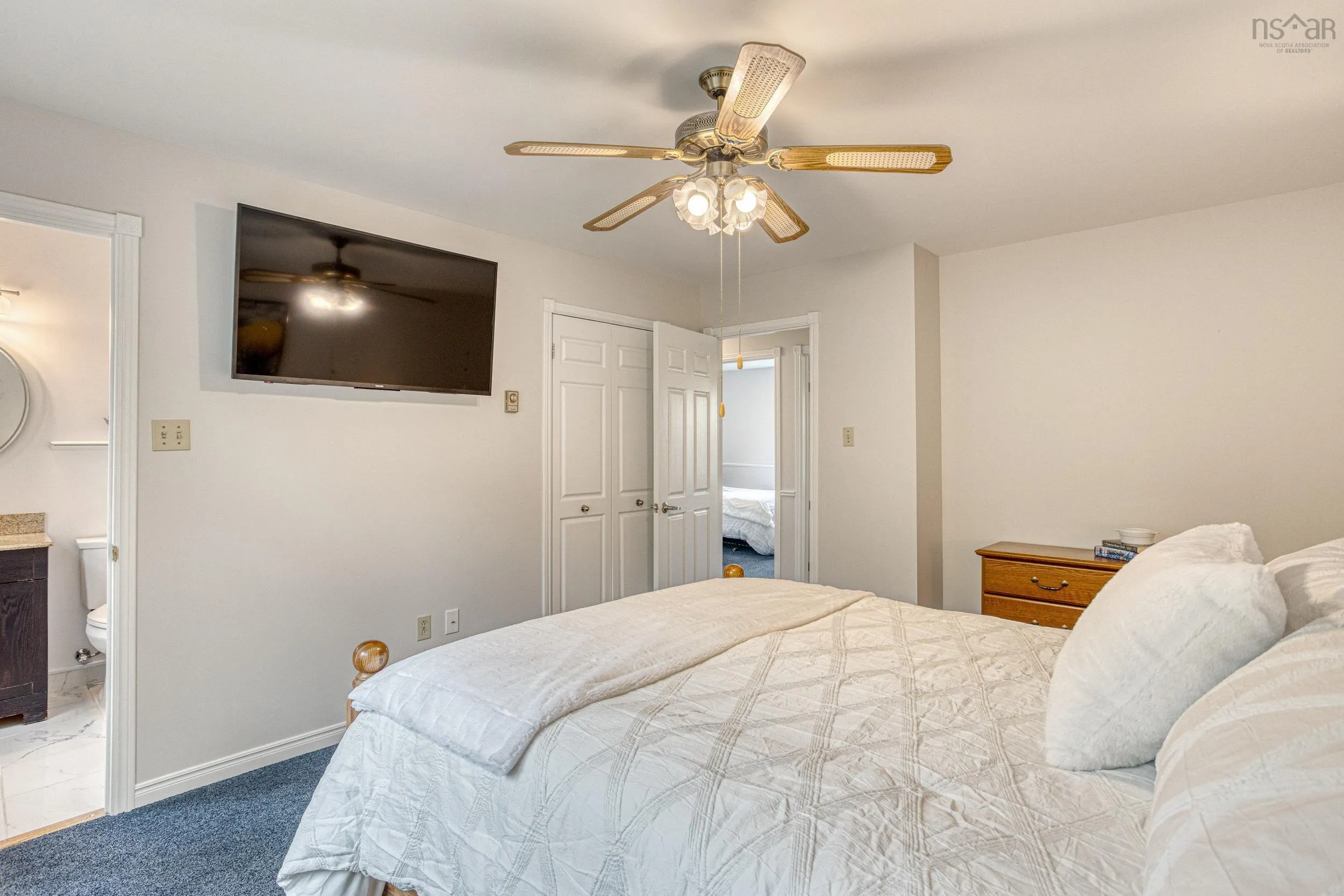 21 Stillwater Lake Drive, Stillwater Lake, NS B3Z 1H7, 4 Bedrooms Bedrooms, ,3 BathroomsBathrooms,Residential,For Sale,21 Stillwater Lake,202519612