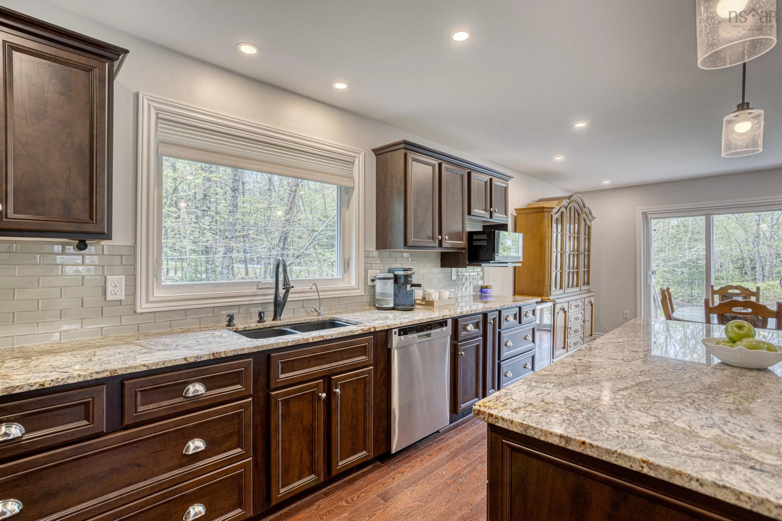 21 Stillwater Lake Drive, Stillwater Lake, NS B3Z 1H7, 4 Bedrooms Bedrooms, ,3 BathroomsBathrooms,Residential,For Sale,21 Stillwater Lake,202519612