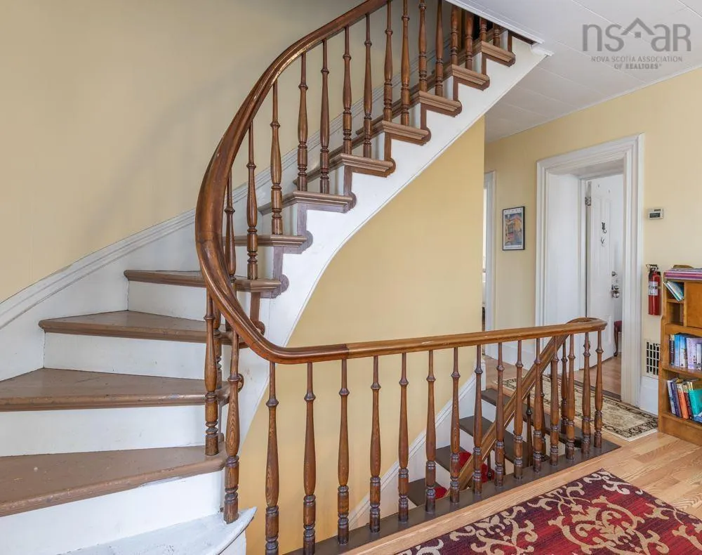 45 Alma Street, Yarmouth Ns B5a 3g7, 4 Bedrooms Bedrooms, ,2 BathroomsBathrooms,Residential,For Sale,Alma,202509748