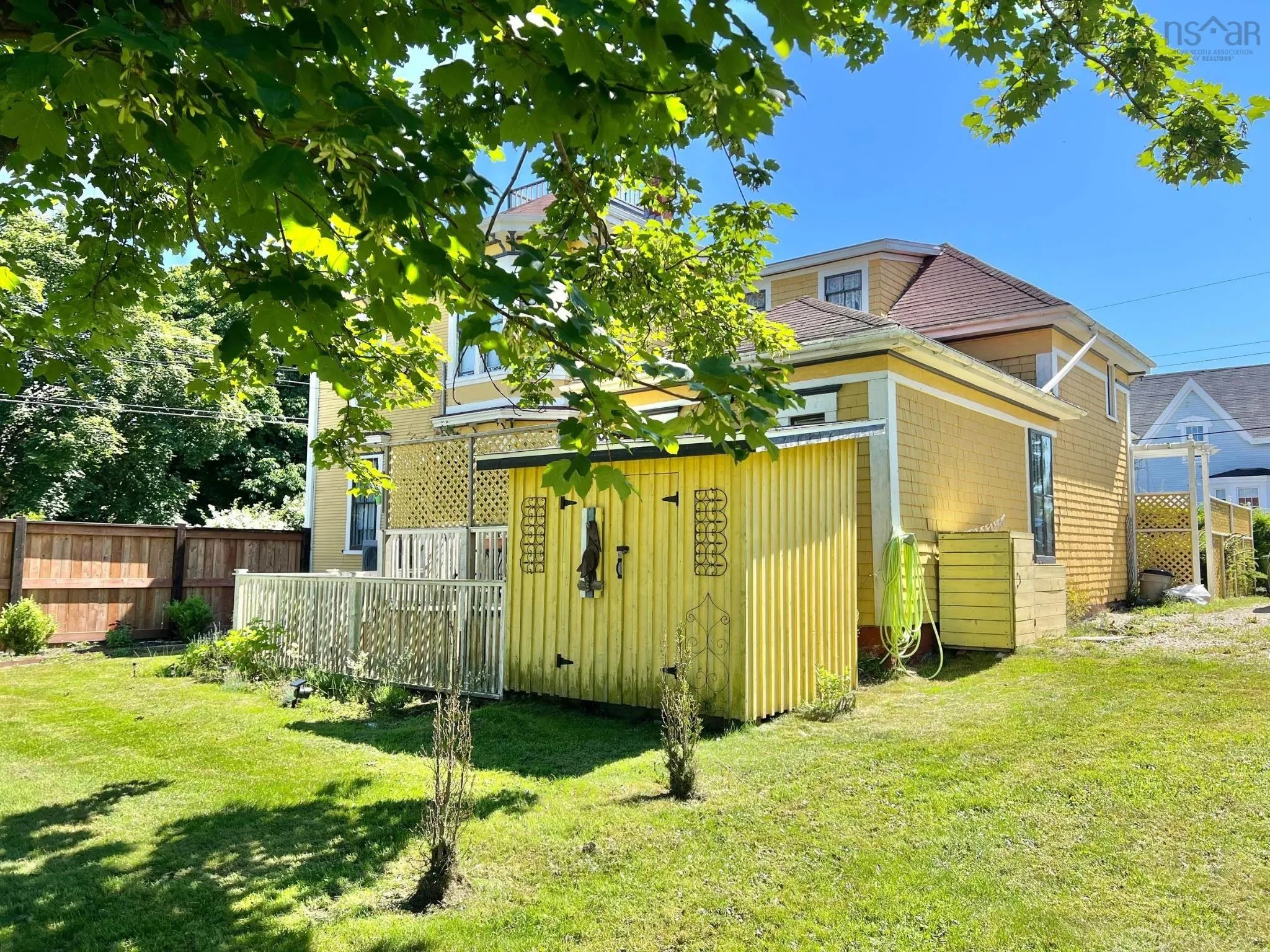 45 Alma Street, Yarmouth Ns B5a 3g7, 4 Bedrooms Bedrooms, ,2 BathroomsBathrooms,Residential,For Sale,Alma,202509748
