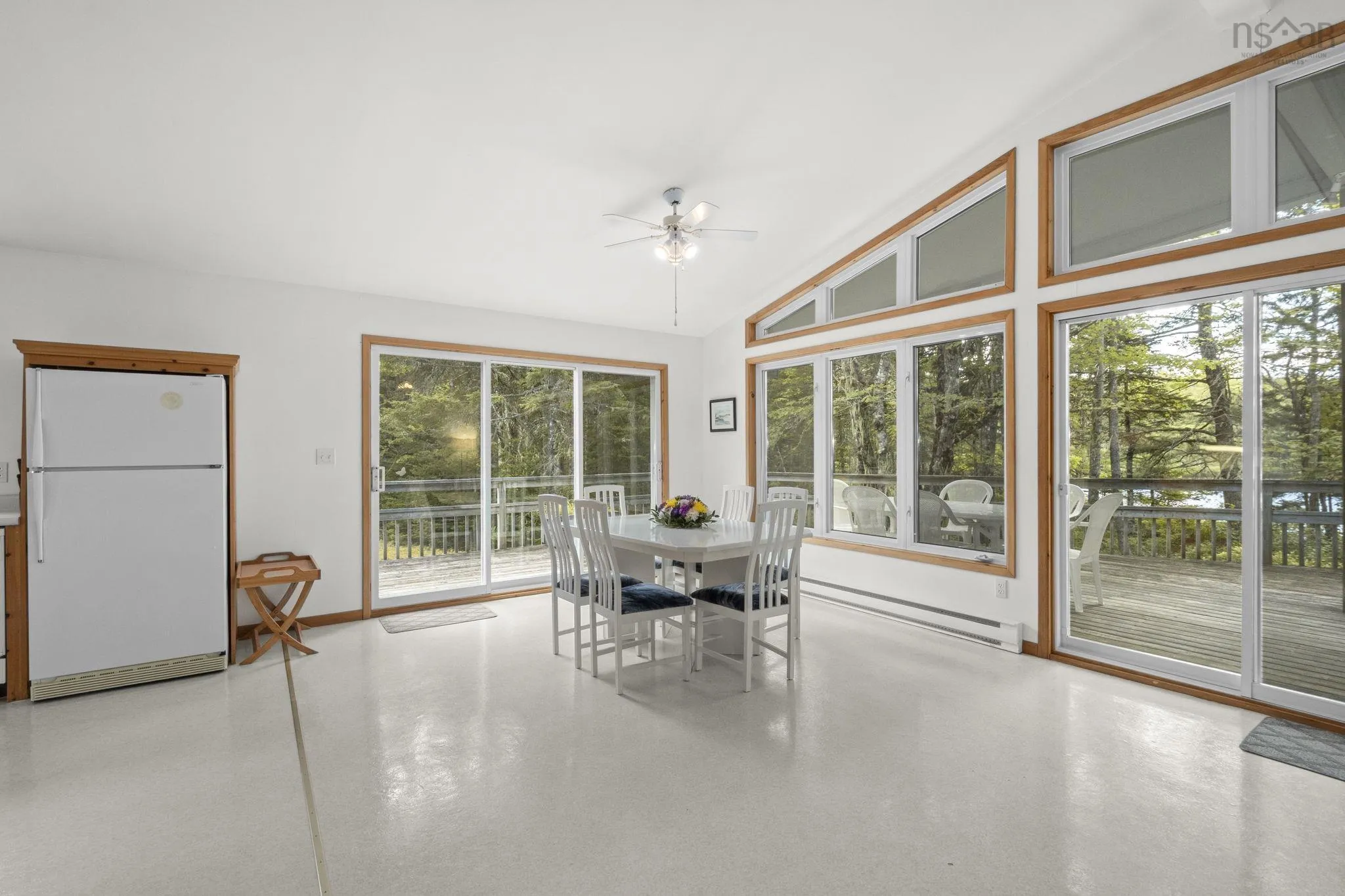 376 Lakefront Drive, Chelsea, NS B4V 7M9, 4 Bedrooms Bedrooms, ,1 BathroomBathrooms,Residential,For Sale,Lakefront,202519621