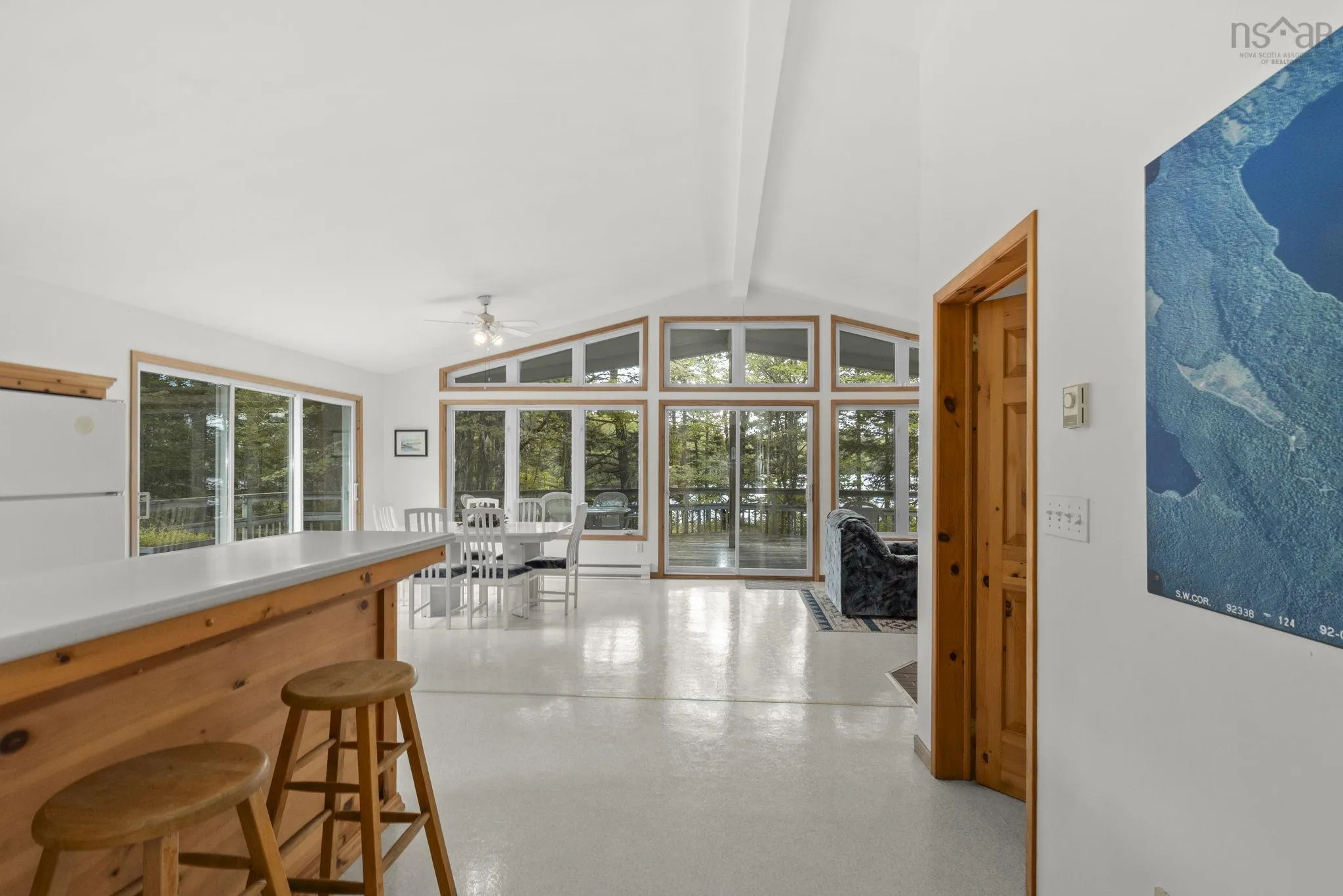 376 Lakefront Drive, Chelsea, NS B4V 7M9, 4 Bedrooms Bedrooms, ,1 BathroomBathrooms,Residential,For Sale,Lakefront,202519621