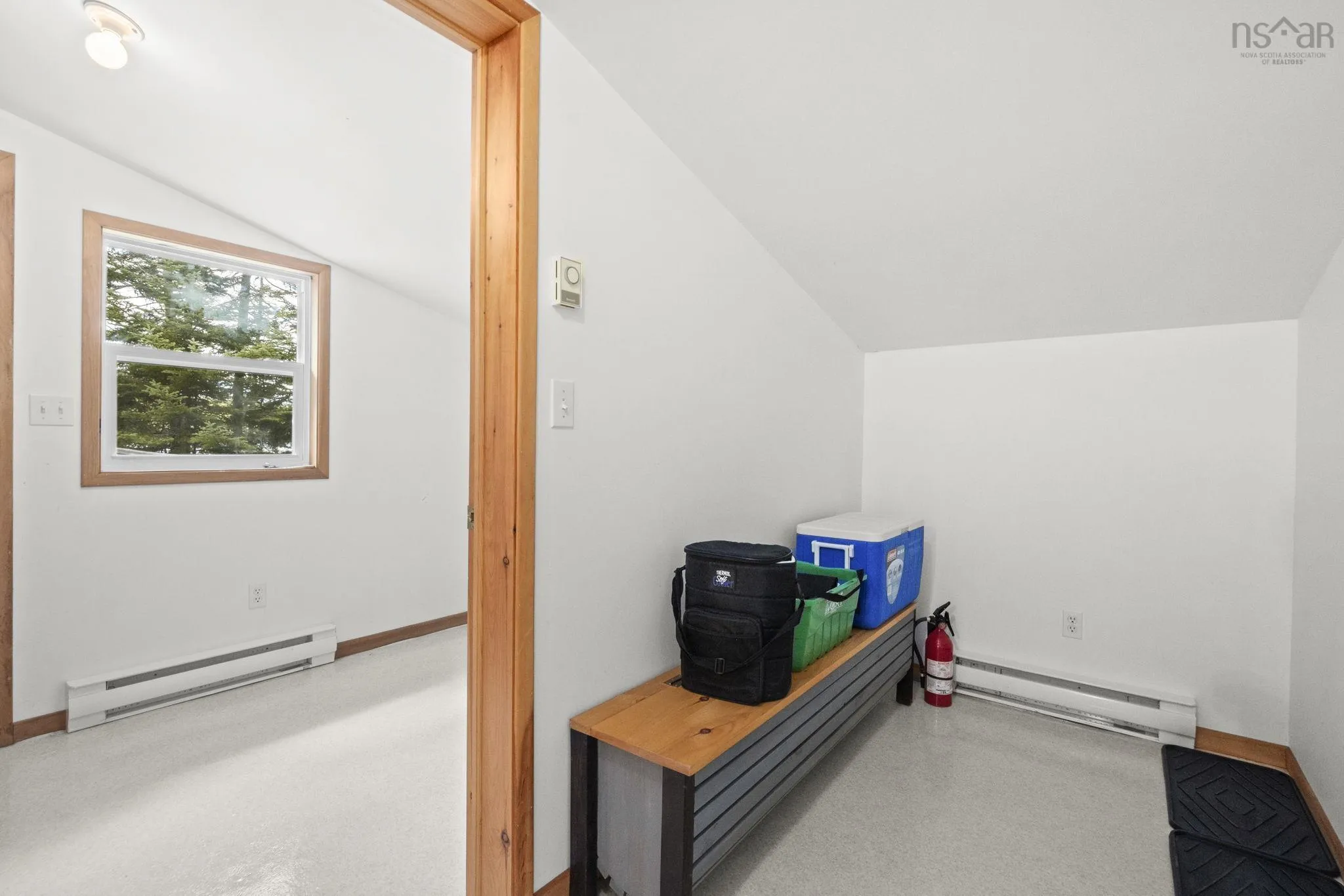 376 Lakefront Drive, Chelsea, NS B4V 7M9, 4 Bedrooms Bedrooms, ,1 BathroomBathrooms,Residential,For Sale,Lakefront,202519621