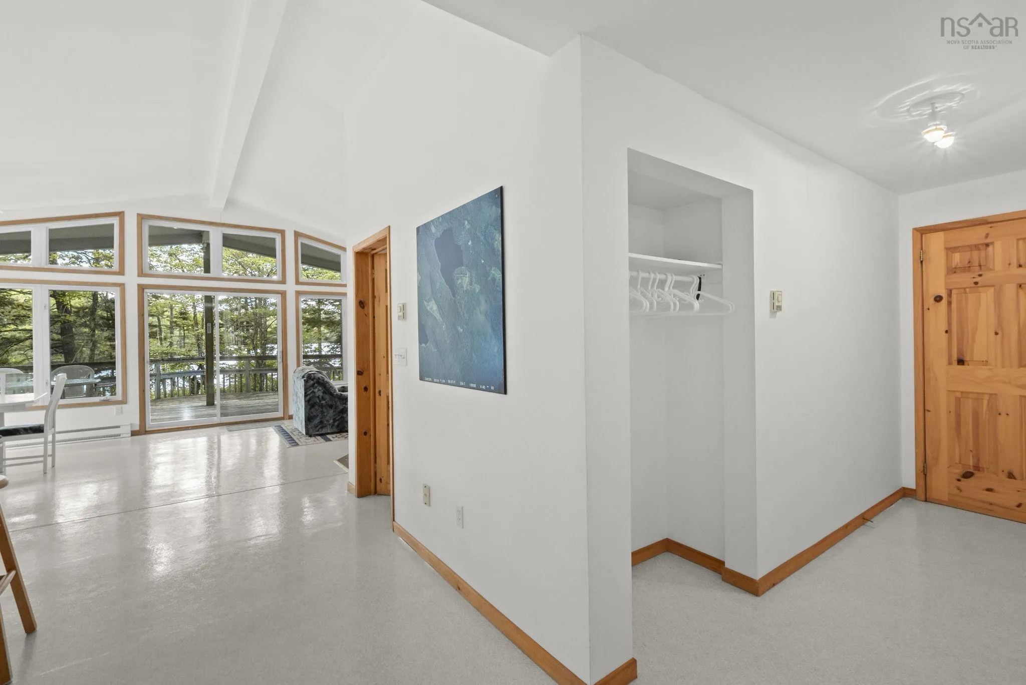 376 Lakefront Drive, Chelsea, NS B4V 7M9, 4 Bedrooms Bedrooms, ,1 BathroomBathrooms,Residential,For Sale,Lakefront,202519621