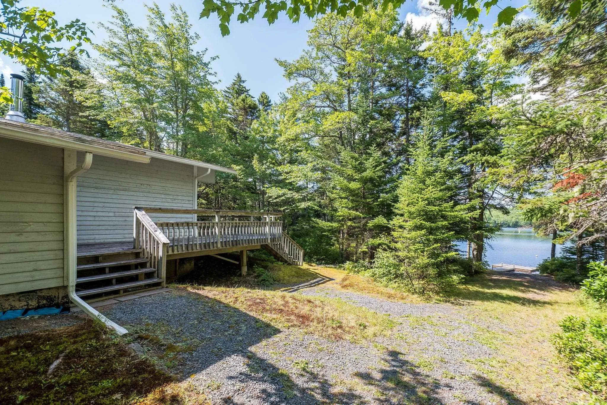 376 Lakefront Drive, Chelsea, NS B4V 7M9, 4 Bedrooms Bedrooms, ,1 BathroomBathrooms,Residential,For Sale,Lakefront,202519621