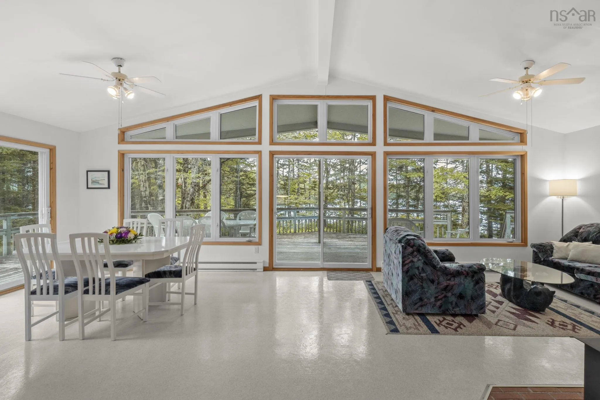 376 Lakefront Drive, Chelsea, NS B4V 7M9, 4 Bedrooms Bedrooms, ,1 BathroomBathrooms,Residential,For Sale,Lakefront,202519621