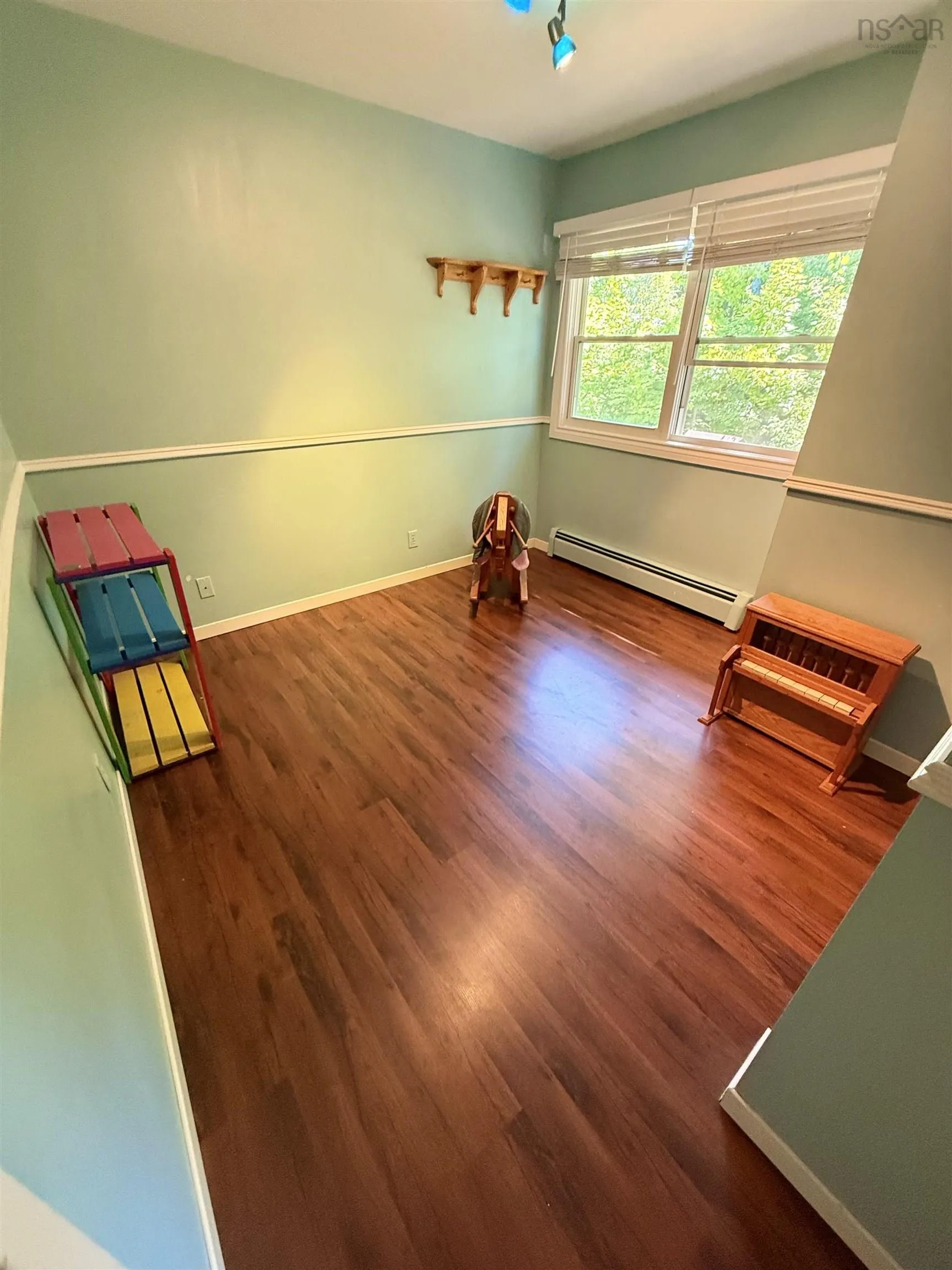 6 Duke Street, Bridgewater, NS B4V 1K4, 4 Bedrooms Bedrooms, ,4 BathroomsBathrooms,Residential,For Sale,Duke,202520077