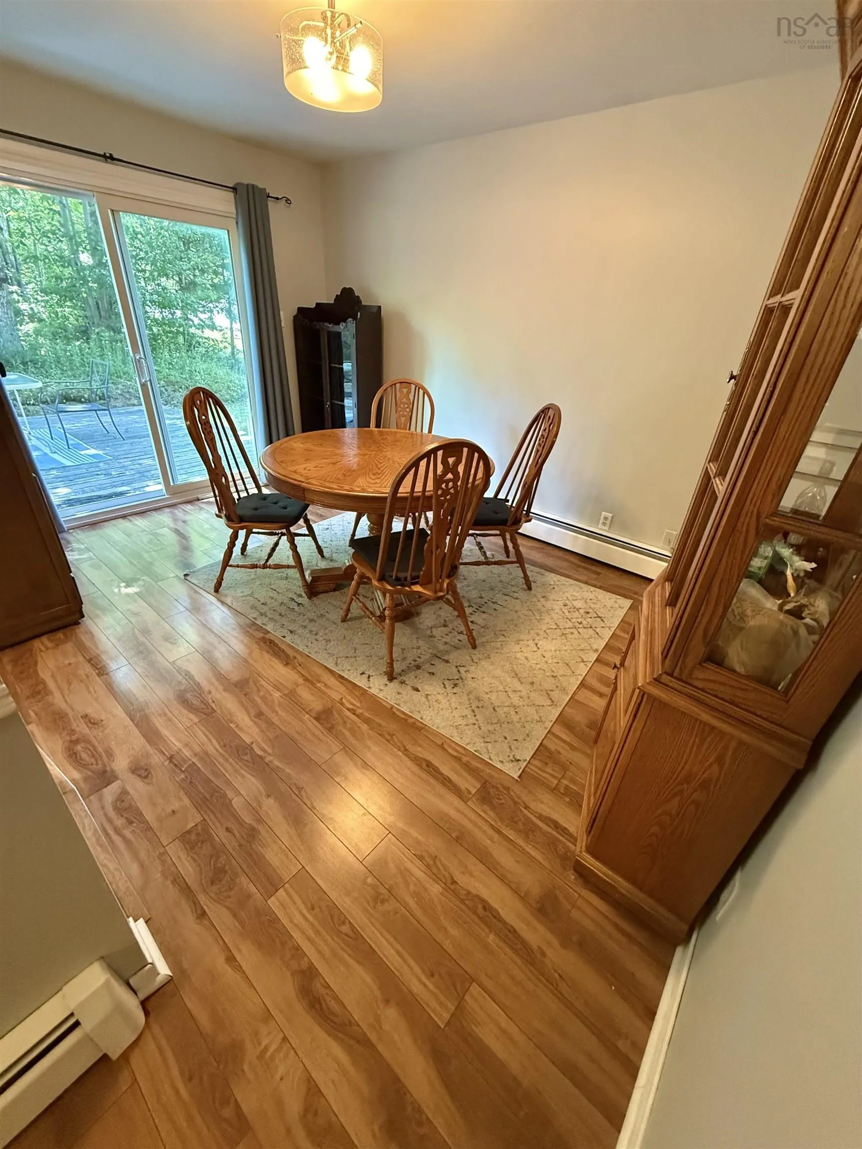 6 Duke Street, Bridgewater, NS B4V 1K4, 4 Bedrooms Bedrooms, ,4 BathroomsBathrooms,Residential,For Sale,Duke,202520077