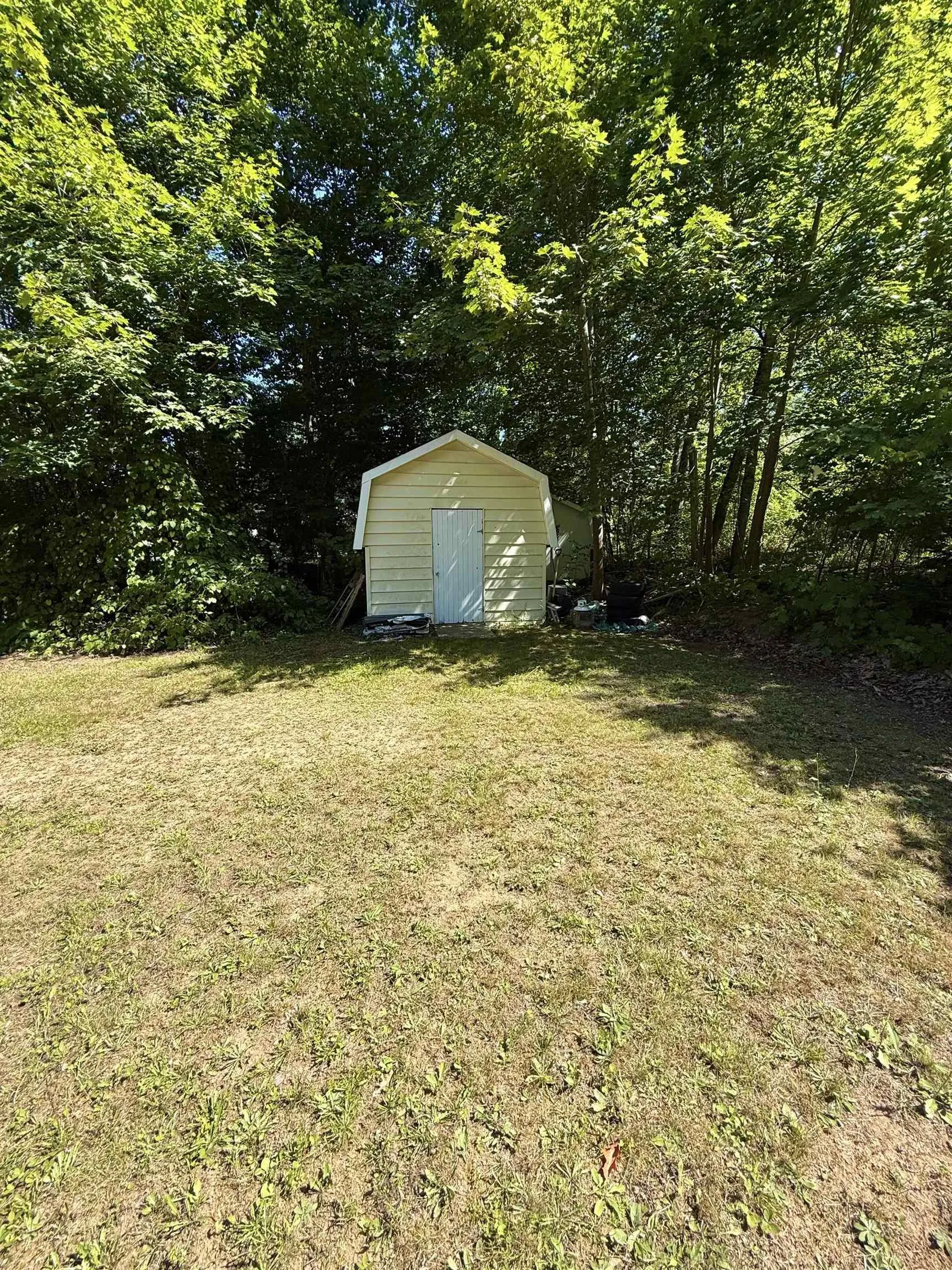 6 Duke Street, Bridgewater, NS B4V 1K4, 4 Bedrooms Bedrooms, ,4 BathroomsBathrooms,Residential,For Sale,Duke,202520077